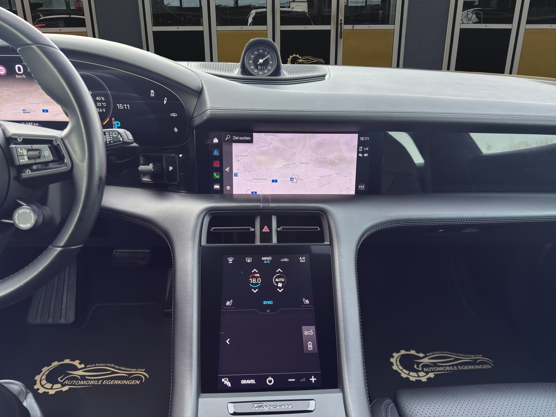 PORSCHE Taycan Cross Turismo 4-image-14