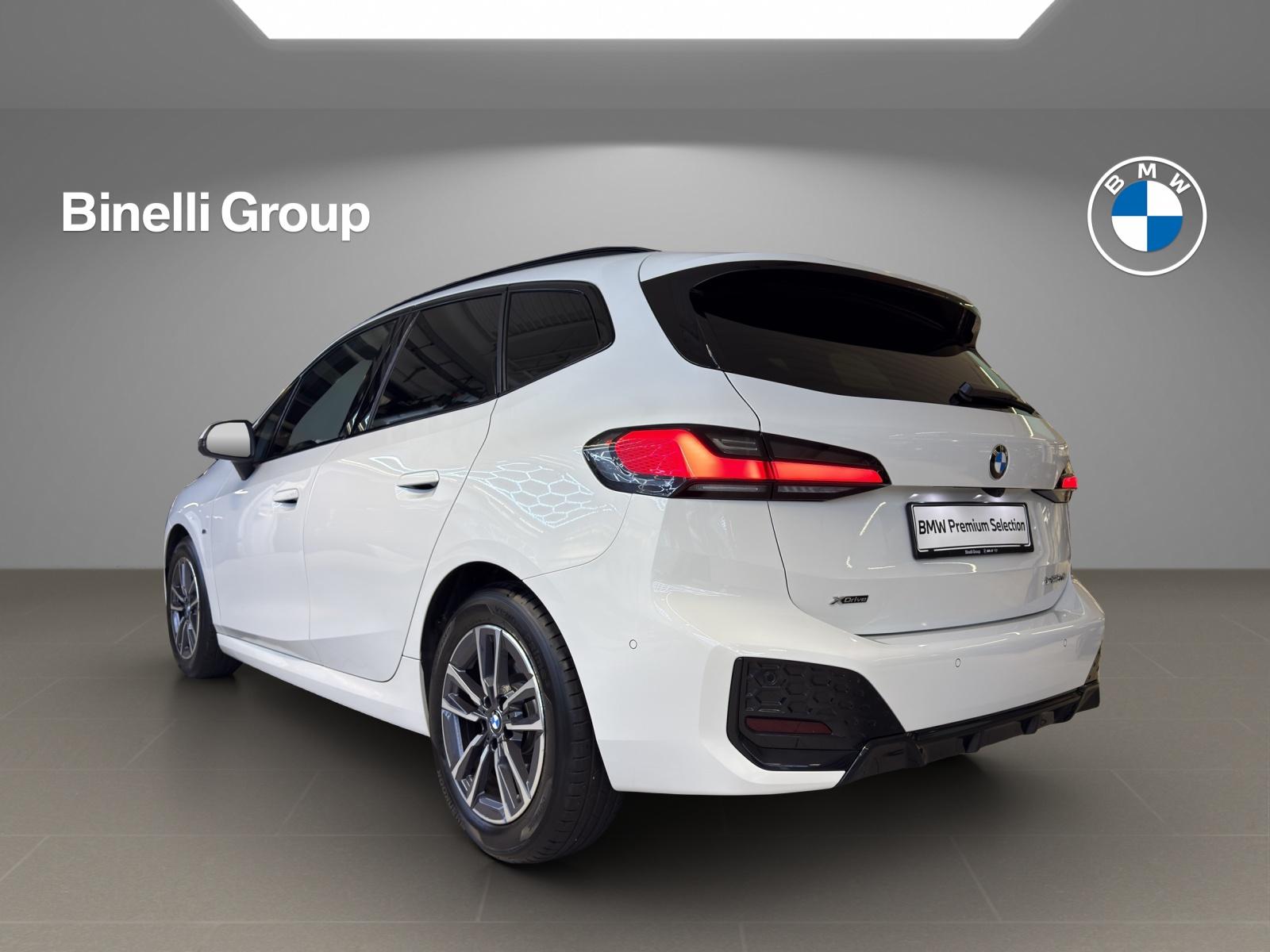 BMW 223d xDrive Active Tourer M-SportPaket-showroom-element-2