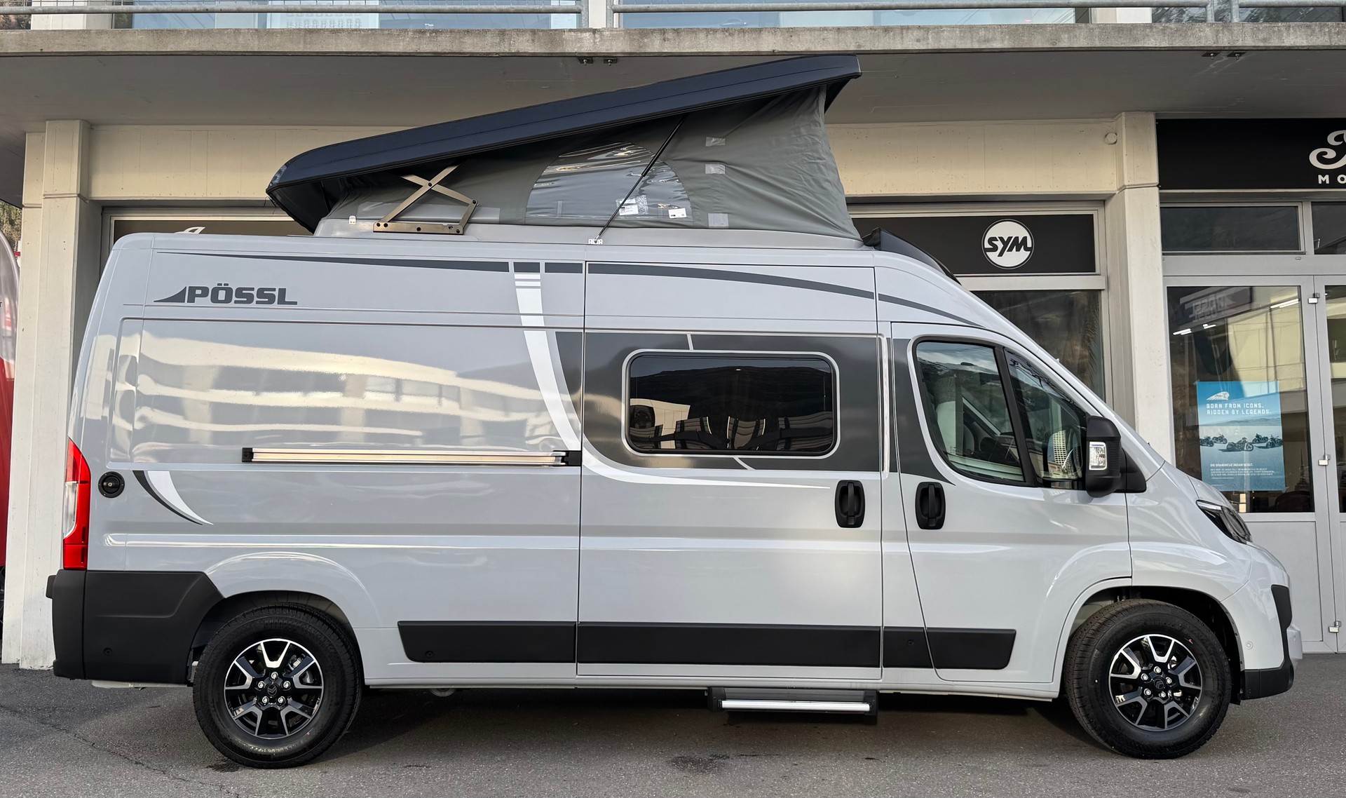 PÖSSL 2WIN R Plus 600 *Aufstelldach*-showroom-element-1