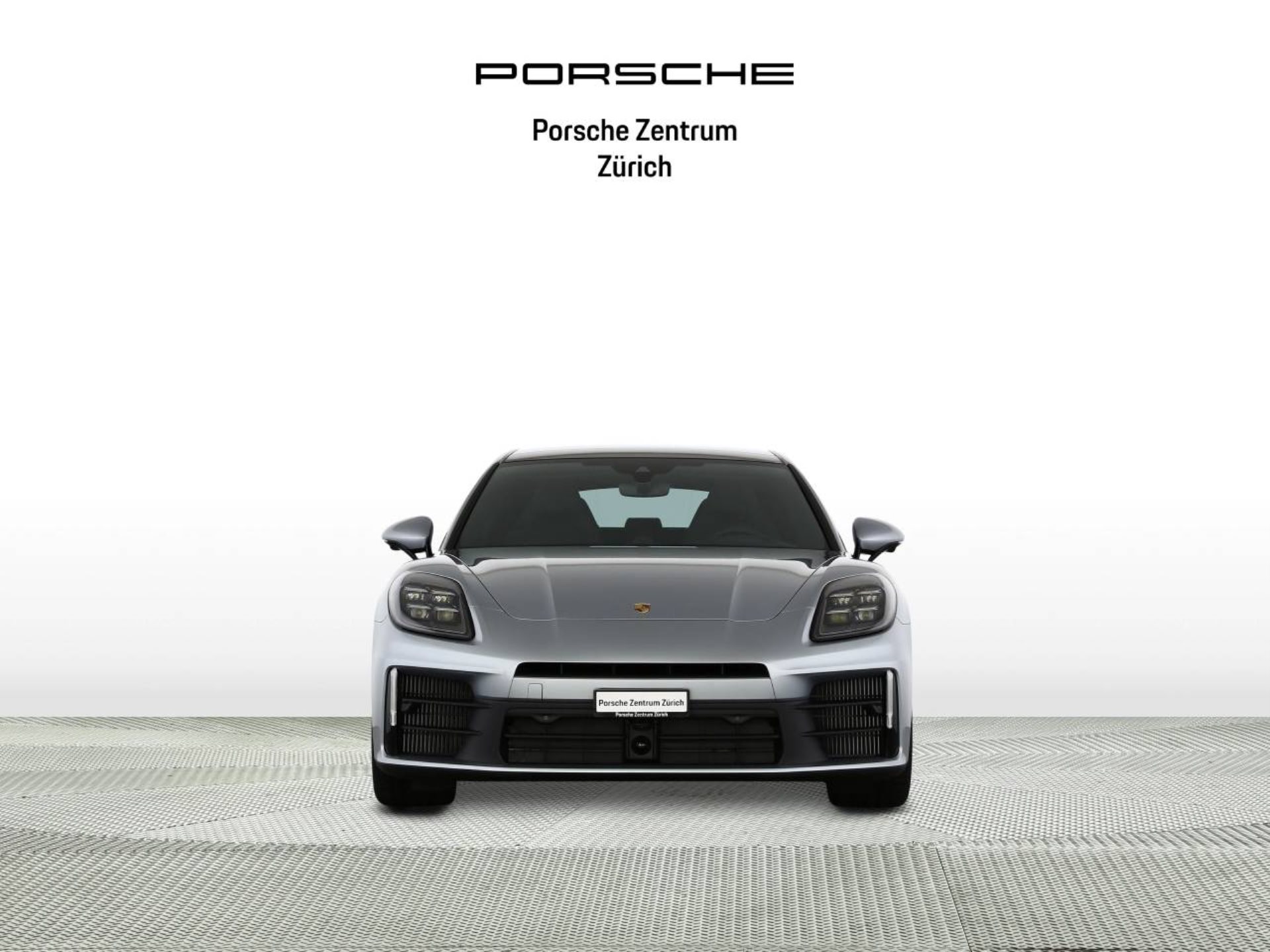 PORSCHE Panamera 4S E-Hybrid-image-6