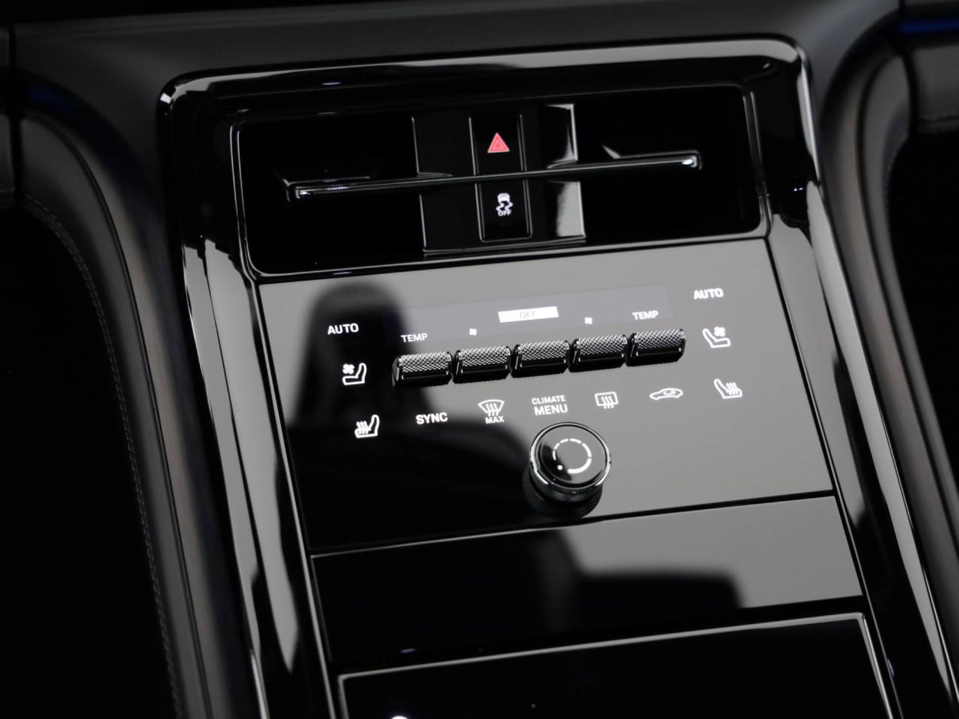 PORSCHE Panamera 4S E-Hybrid-image-14