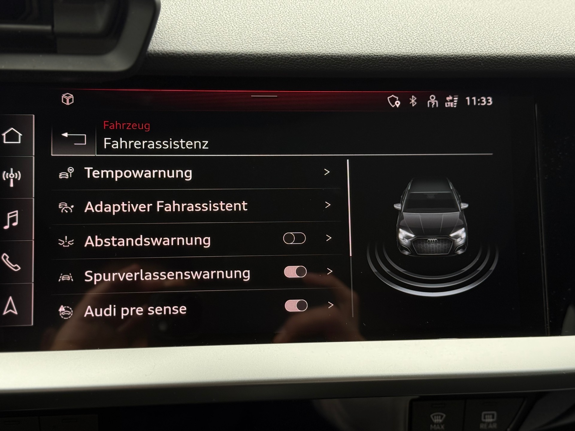 AUDI A3 Sportback 35 TFSI Attraction S-tronic-image-22
