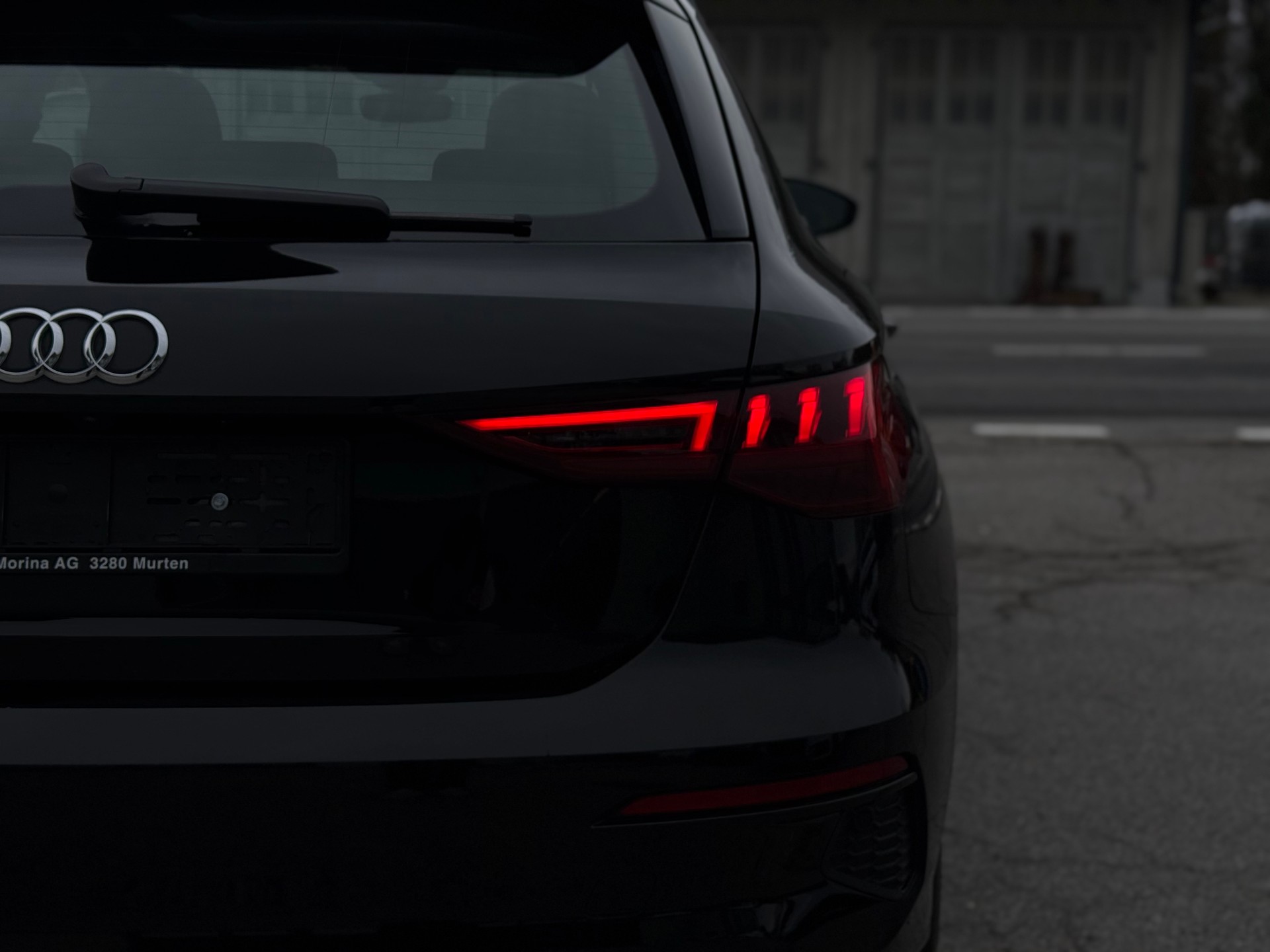 AUDI A3 Sportback 35 TFSI Attraction S-tronic-image-7