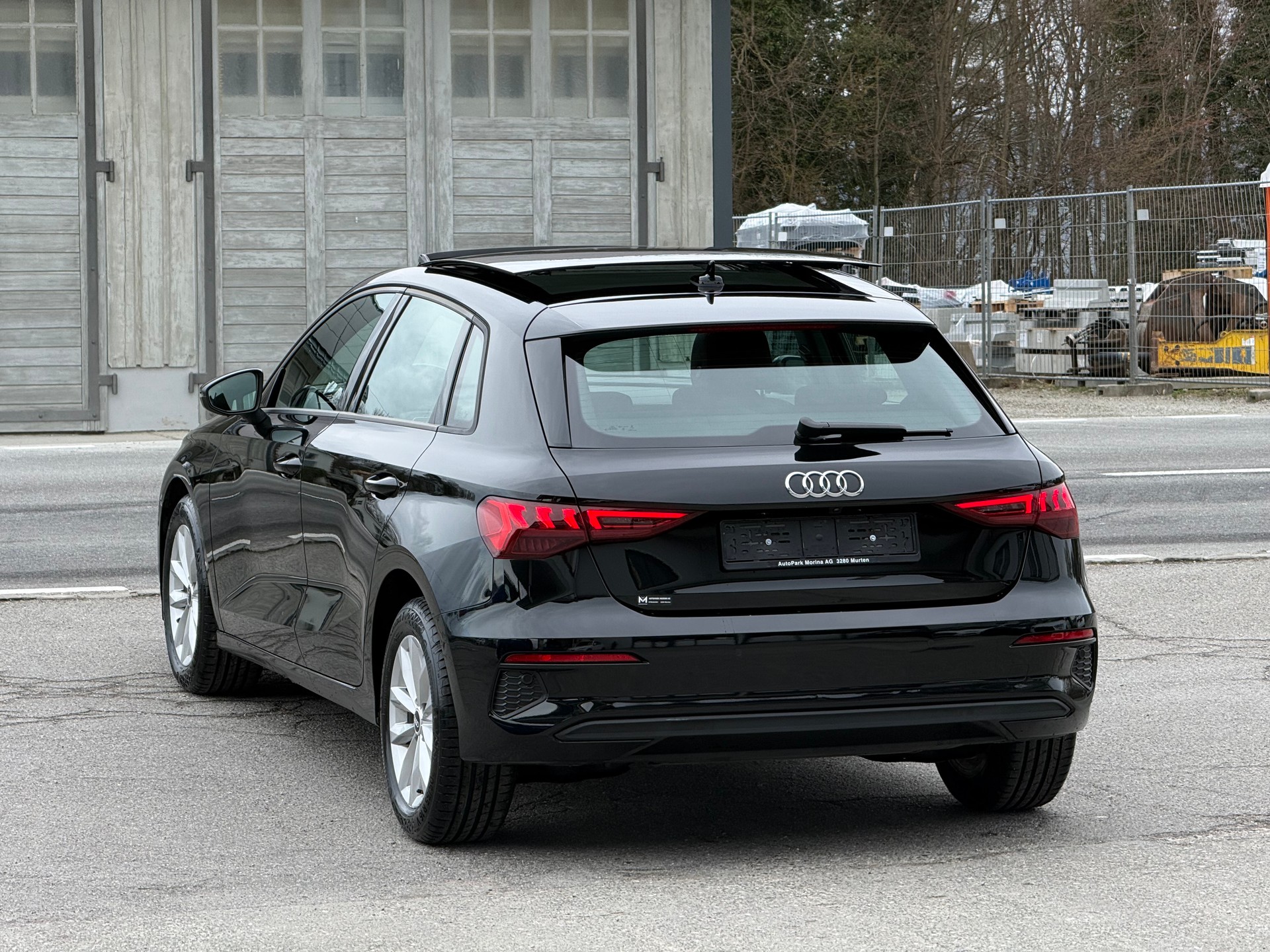 AUDI A3 Sportback 35 TFSI Attraction S-tronic-image-6