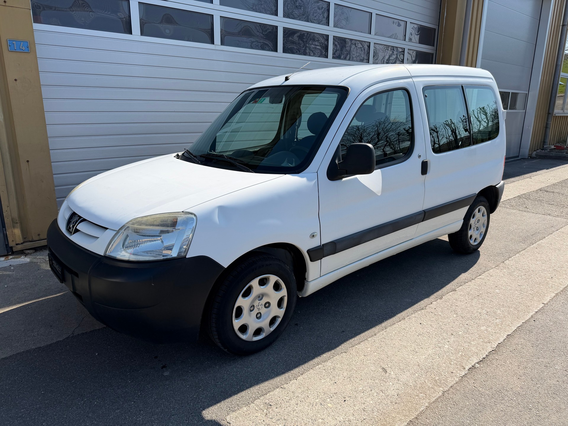 PEUGEOT Partner 1.4 Urban