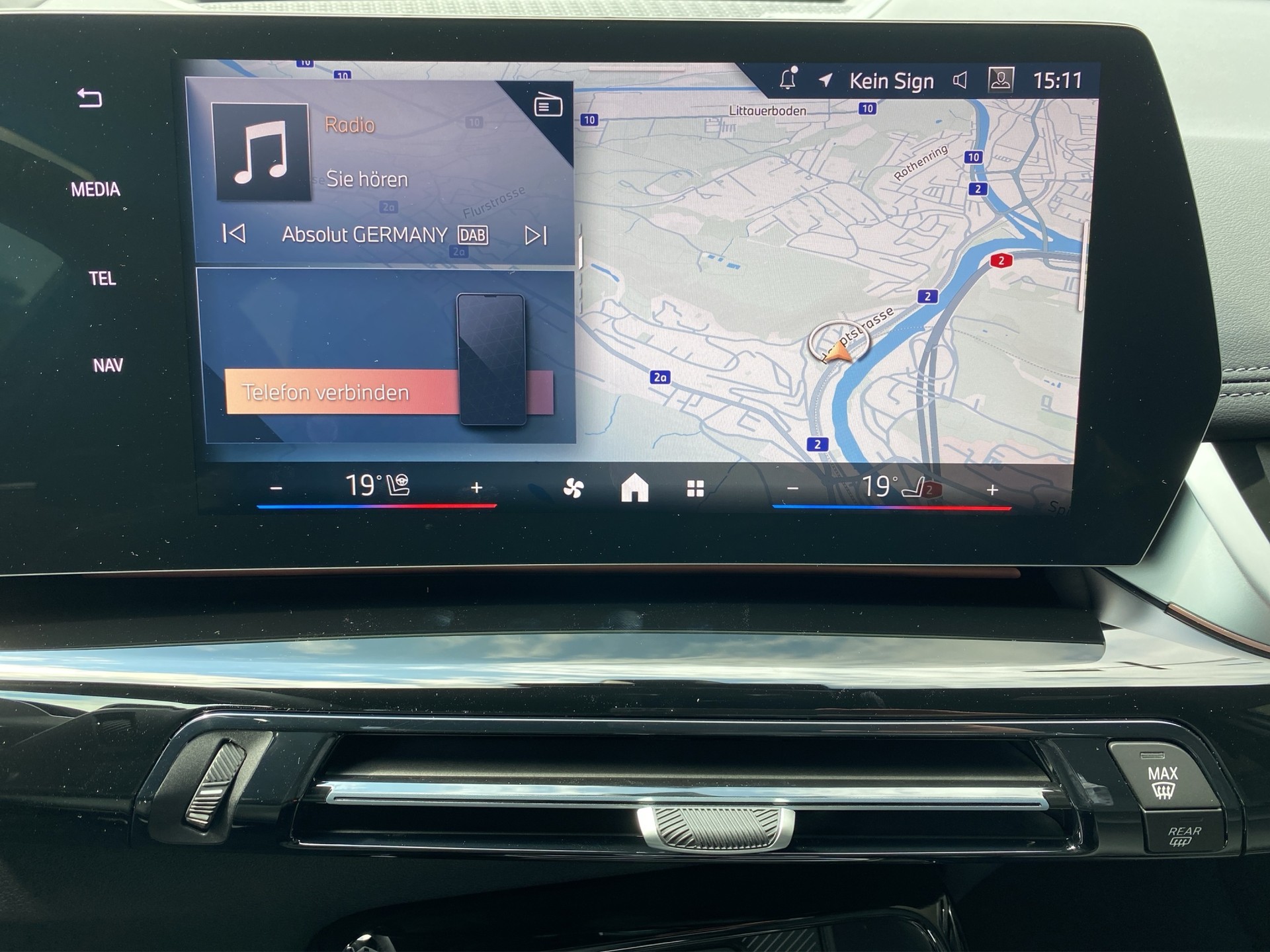 BMW X1 sDrive 18d M Sport-image-16