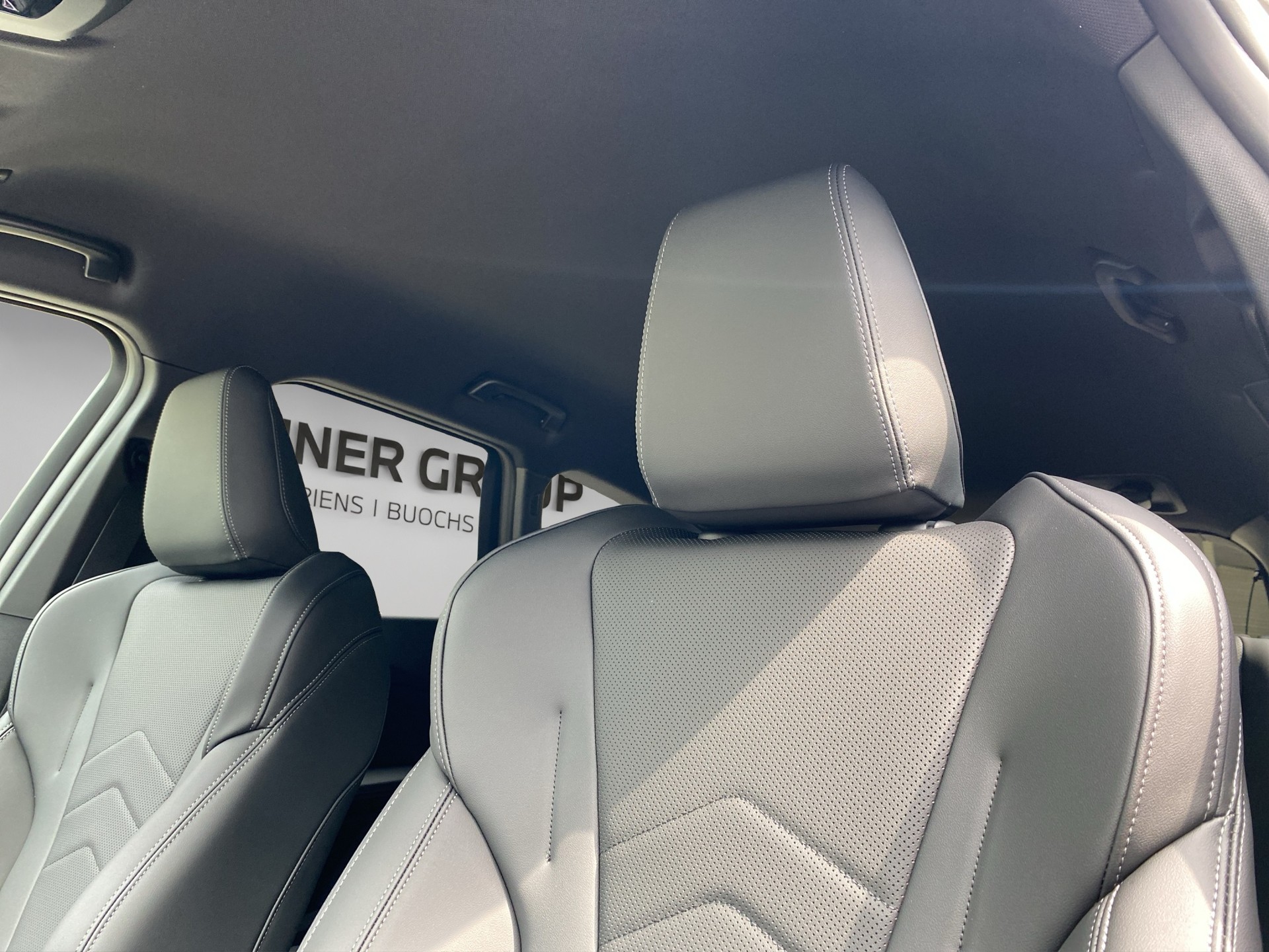 BMW X1 sDrive 18d M Sport-image-11