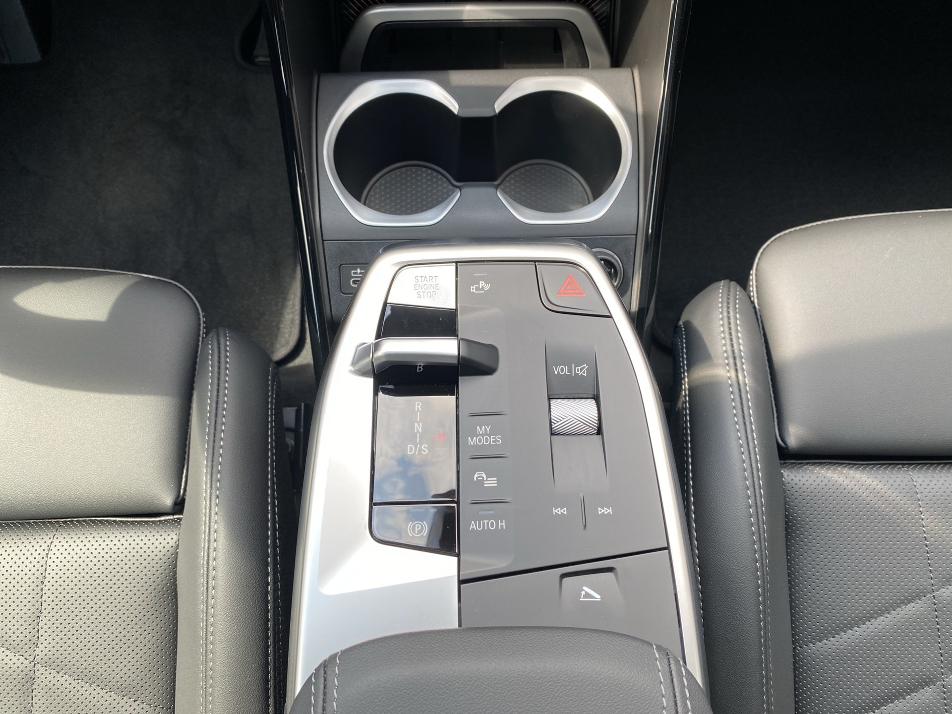BMW X1 sDrive 18d M Sport-image-15