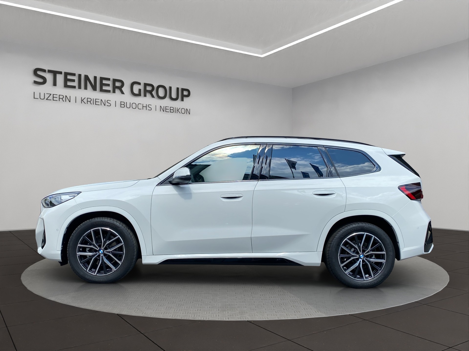 BMW X1 sDrive 18d M Sport-image-7