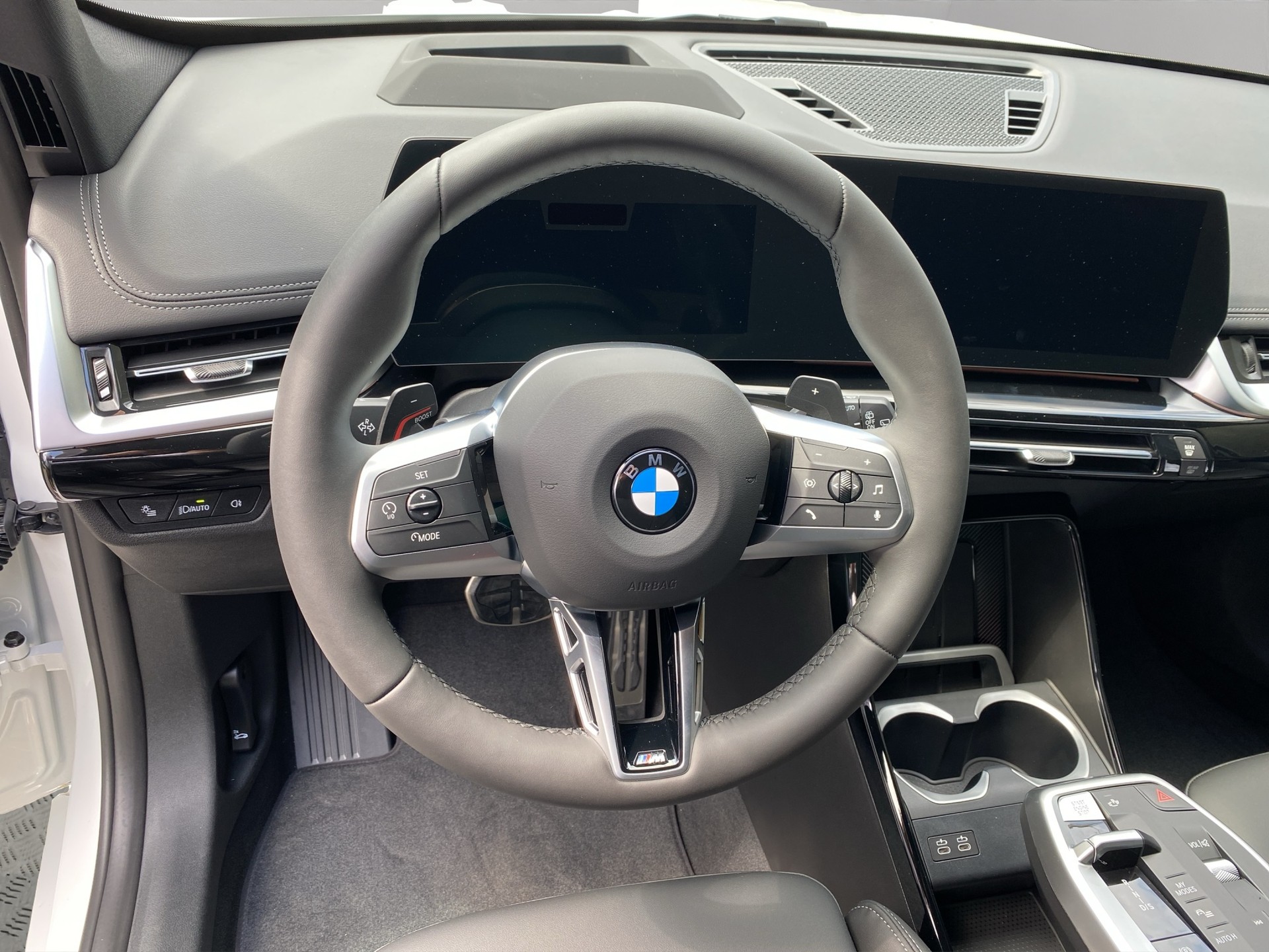 BMW X1 sDrive 18d M Sport-image-12