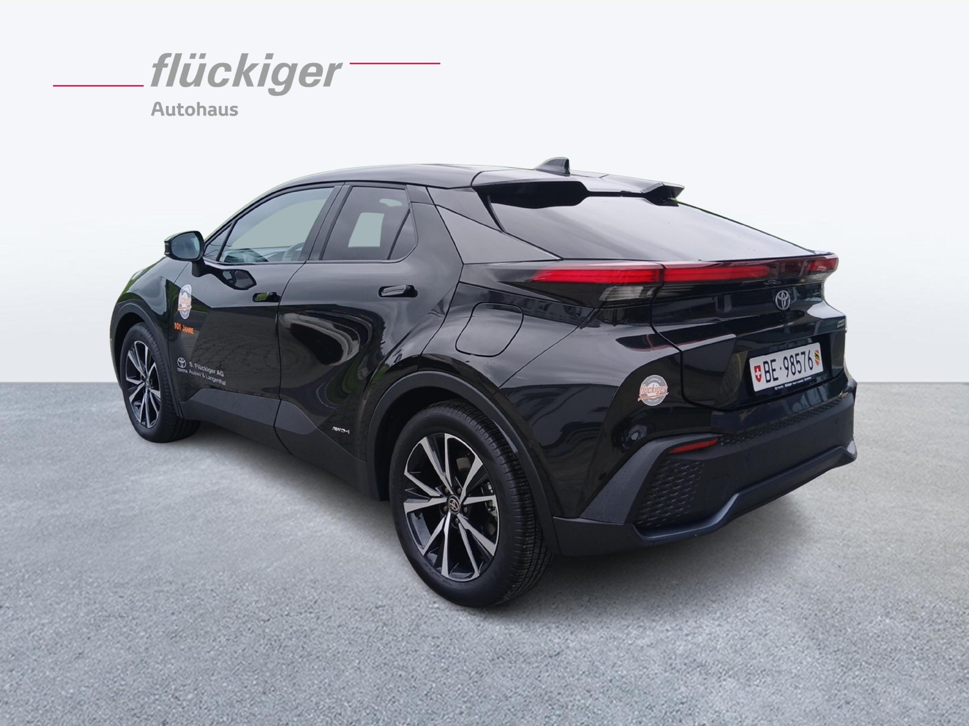 TOYOTA C-HR 2.0 HEV Trend 4x4-showroom-element-2