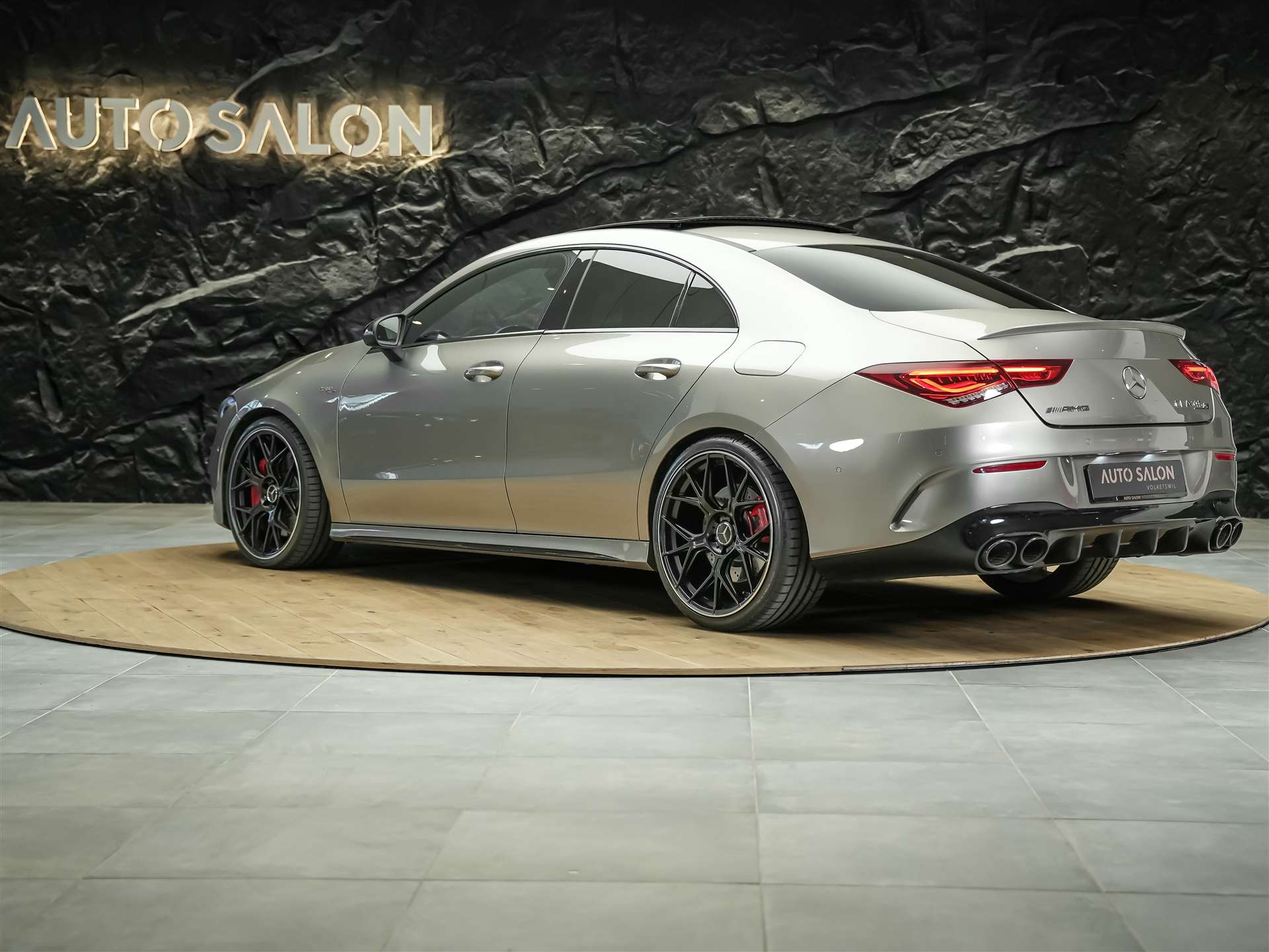 MERCEDES-BENZ CLA 45 S AMG 4Matic+ 8G-DCT *Panorama*Haed-Up*Burmester*-image-2