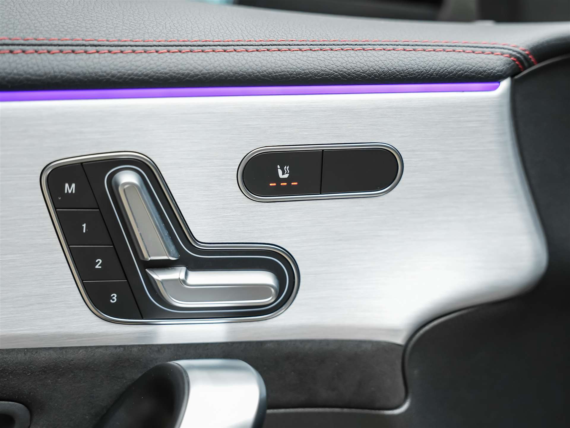 MERCEDES-BENZ CLA 45 S AMG 4Matic+ 8G-DCT *Panorama*Haed-Up*Burmester*-image-18