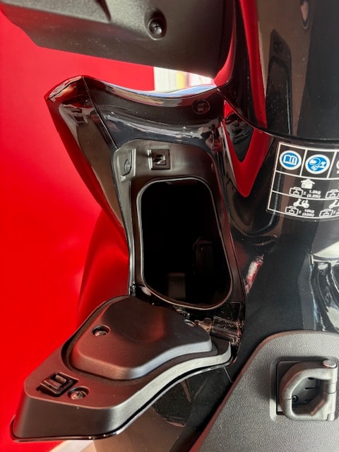 HONDA SH 350-image-9