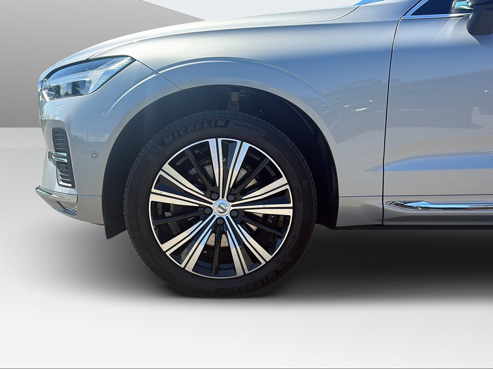 VOLVO XC60 2.0 B5 MH Ultimate Bright AWD-image-8