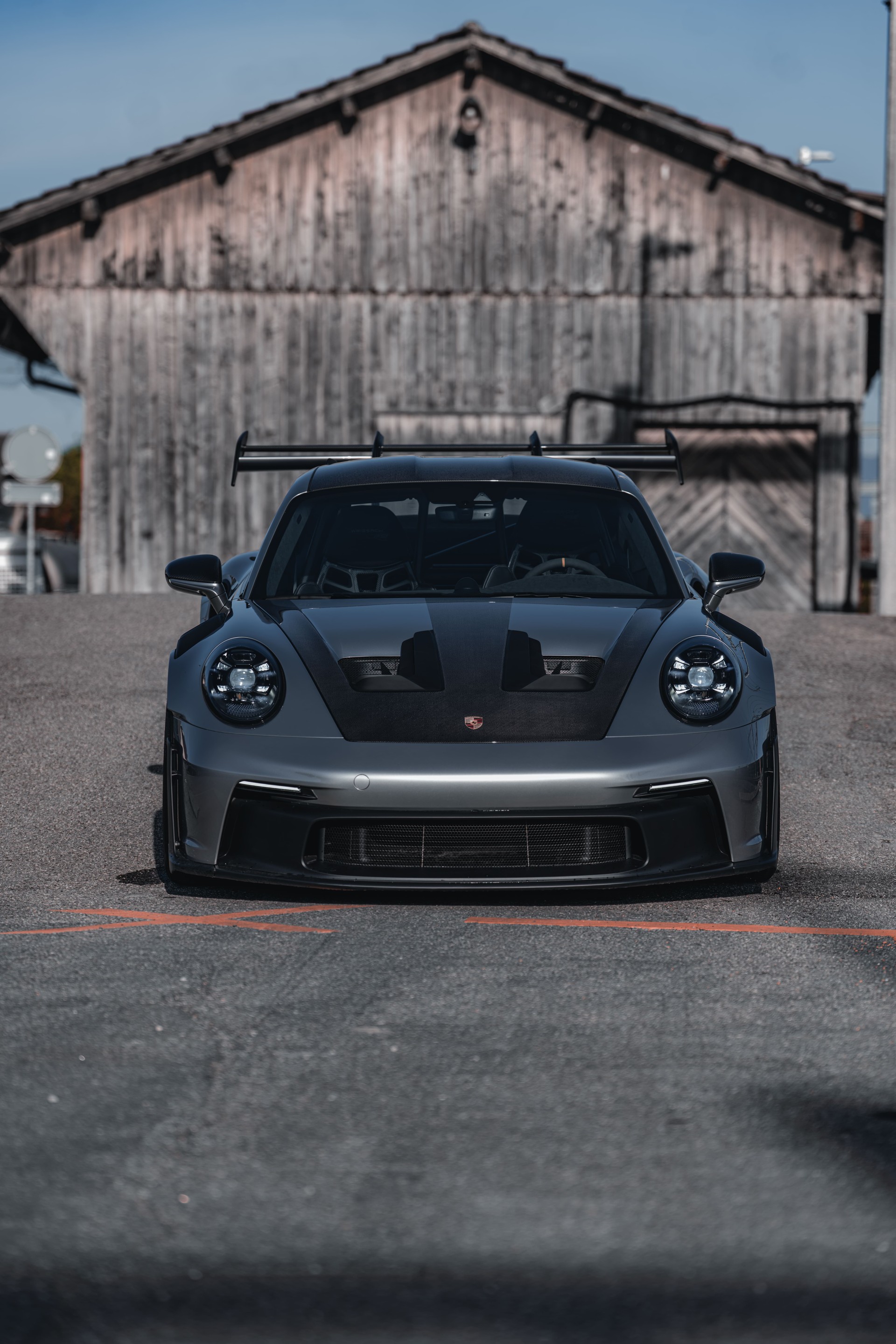 PORSCHE 911 GT3 RS-image-1