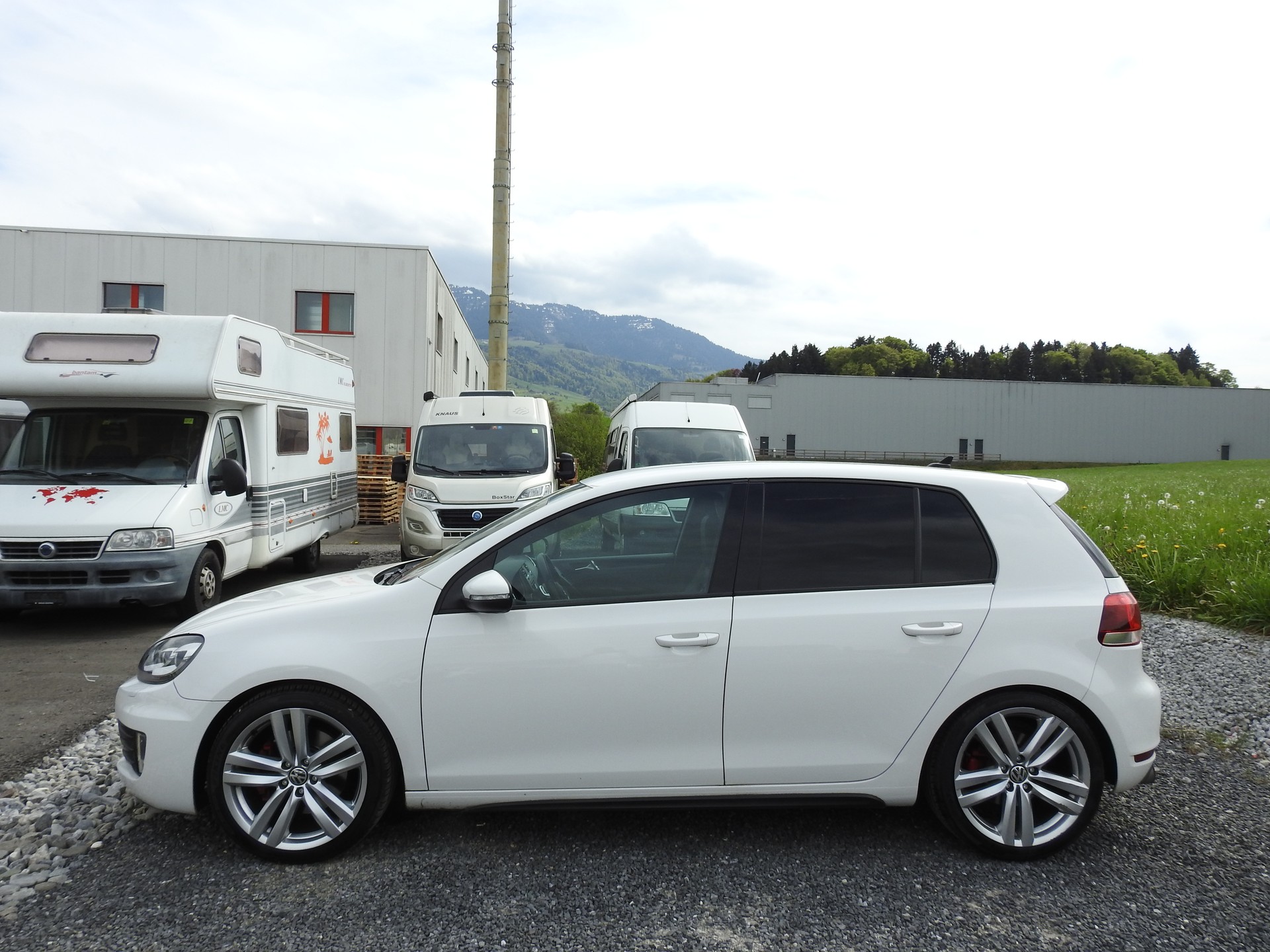 VW Golf 2.0 TSI GTI DSG-image-2