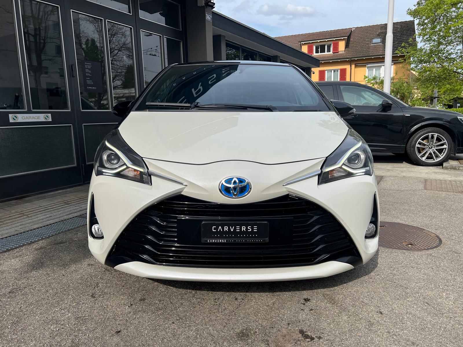 TOYOTA Yaris 1.5 VVT-i HSD Premium-image-1