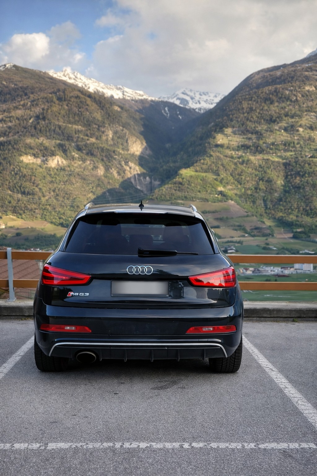 AUDI RS Q3 2.5 TFSI quattro S-tronic-image-0