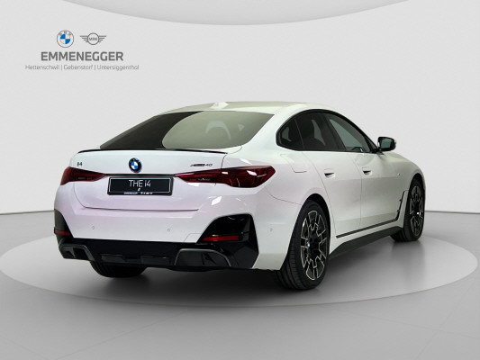 BMW i4 xDrive 40 M Sport Pro-image-4