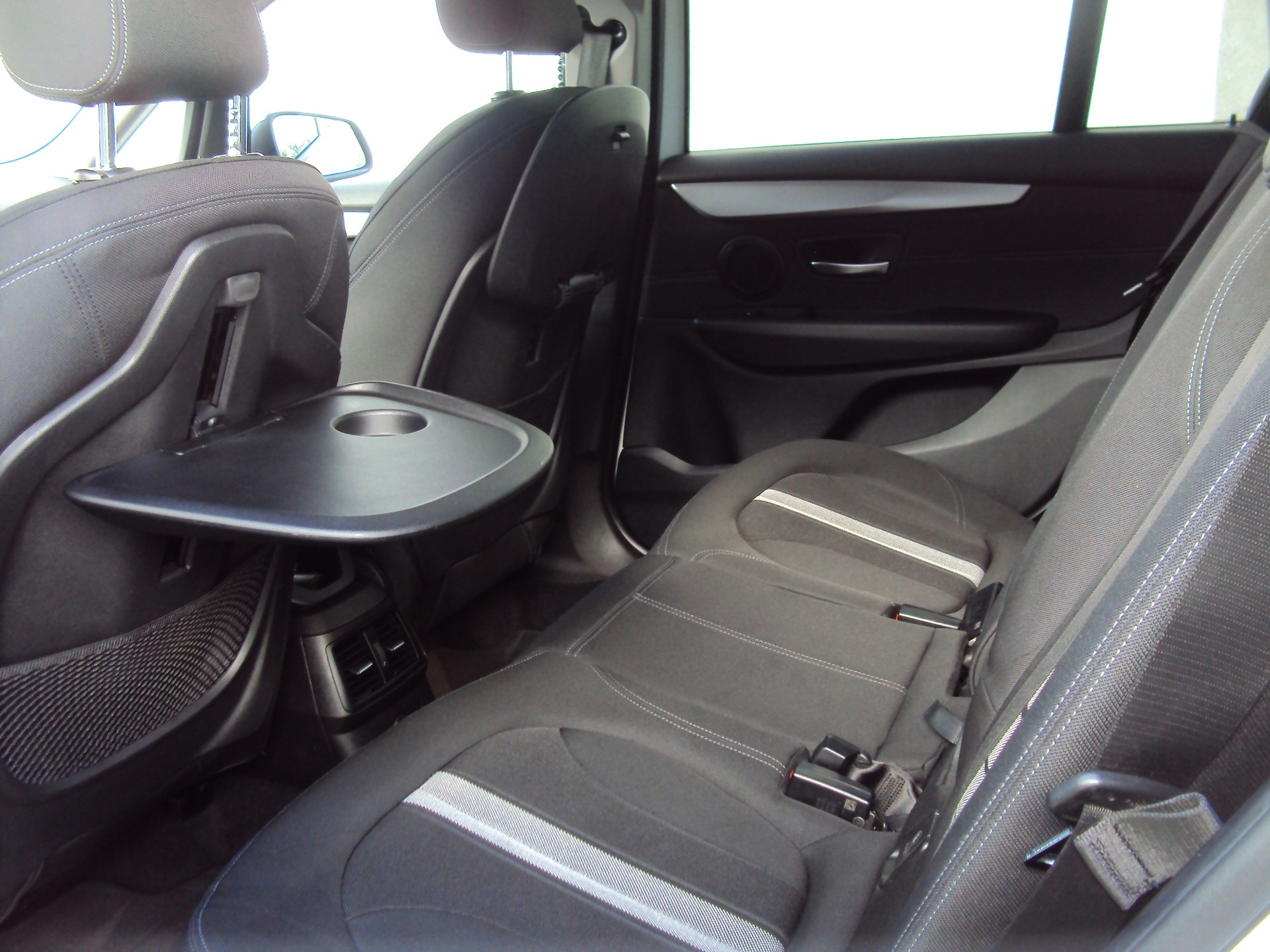 BMW 220d xDrive Gran Tourer Steptronic-image-14