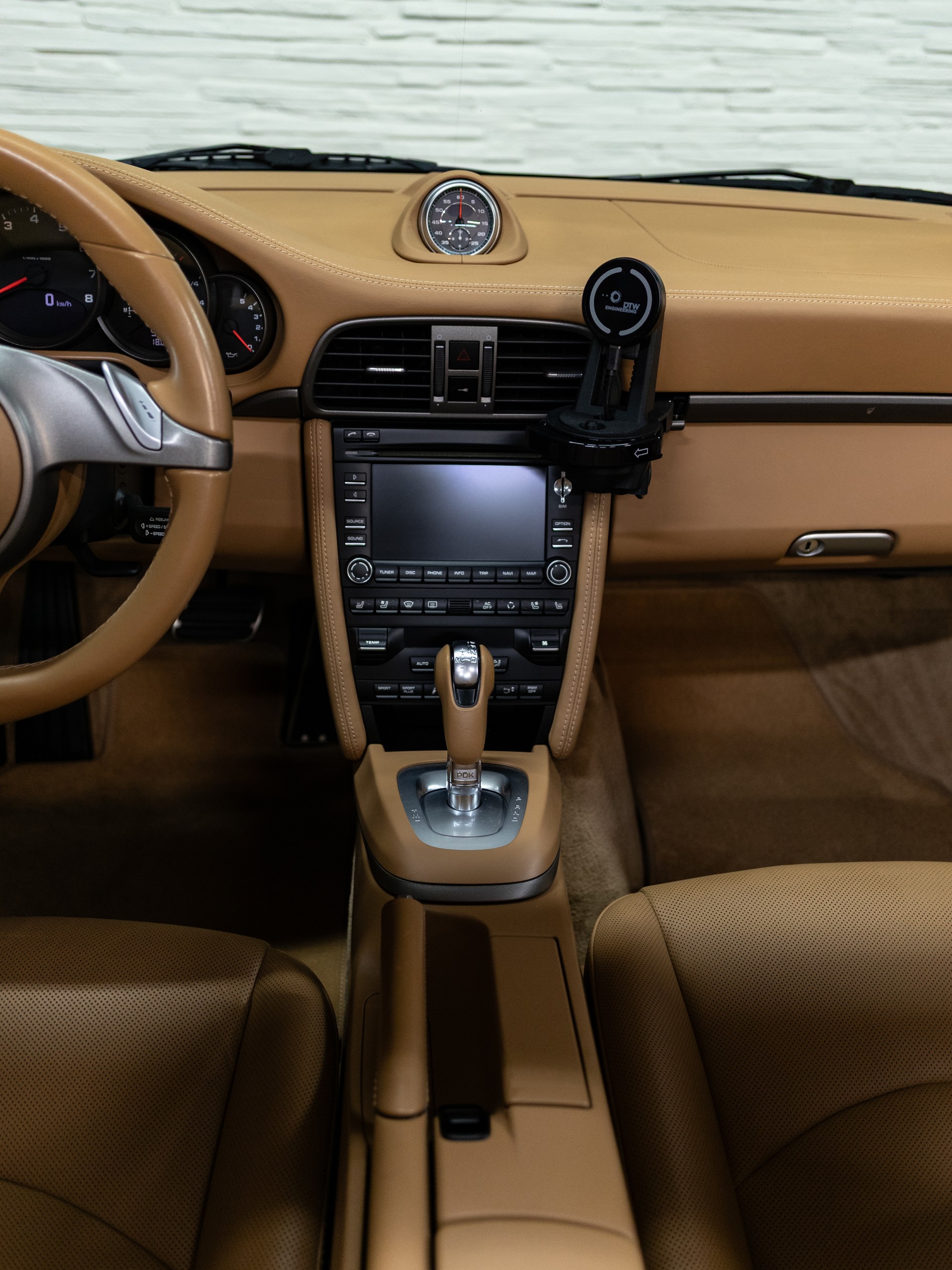 PORSCHE 911 (997.2) Cabriolet - 1. Hand | Porsche Classic-image-13