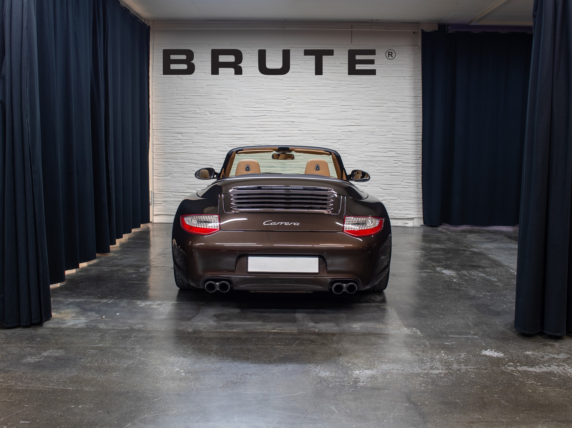 PORSCHE 911 (997.2) Cabriolet - 1. Hand | Porsche Classic-image-4