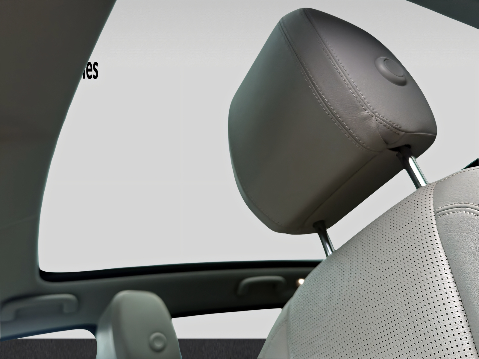 LAND ROVER Discovery Sport 2.0 TD4 HSE AT9-image-12