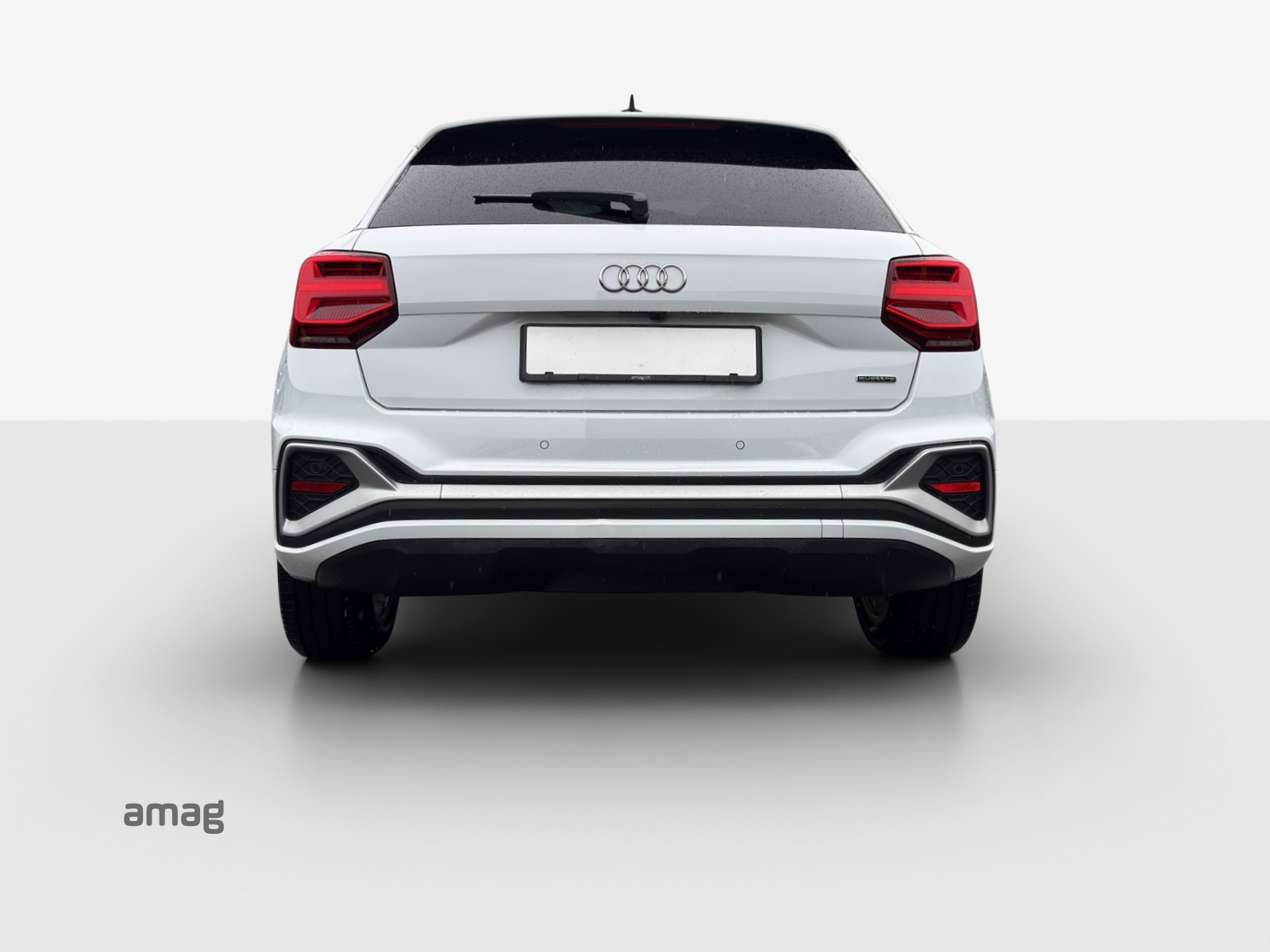 AUDI Q2 40 TFSI S line Attraction quattro S-tronic-image-3