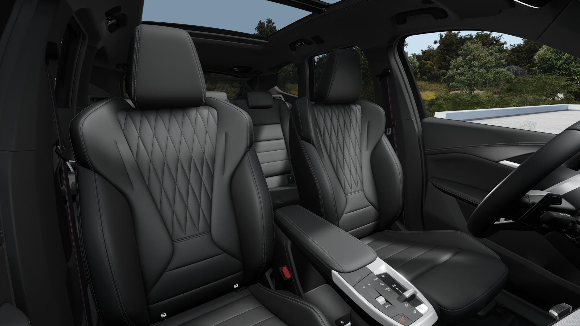 BMW X1 23i xDrive paddles-image-4