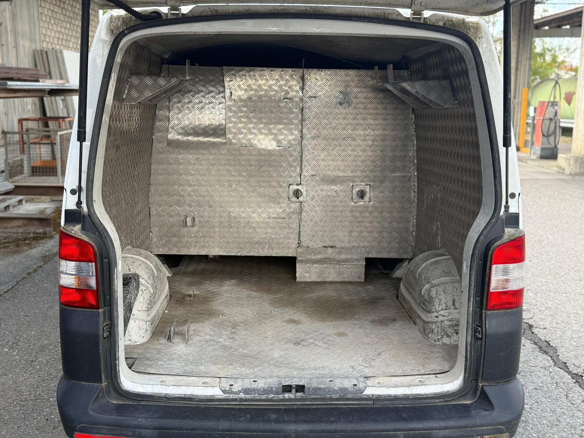 VW T5 2.0 TDI BMT-image-3