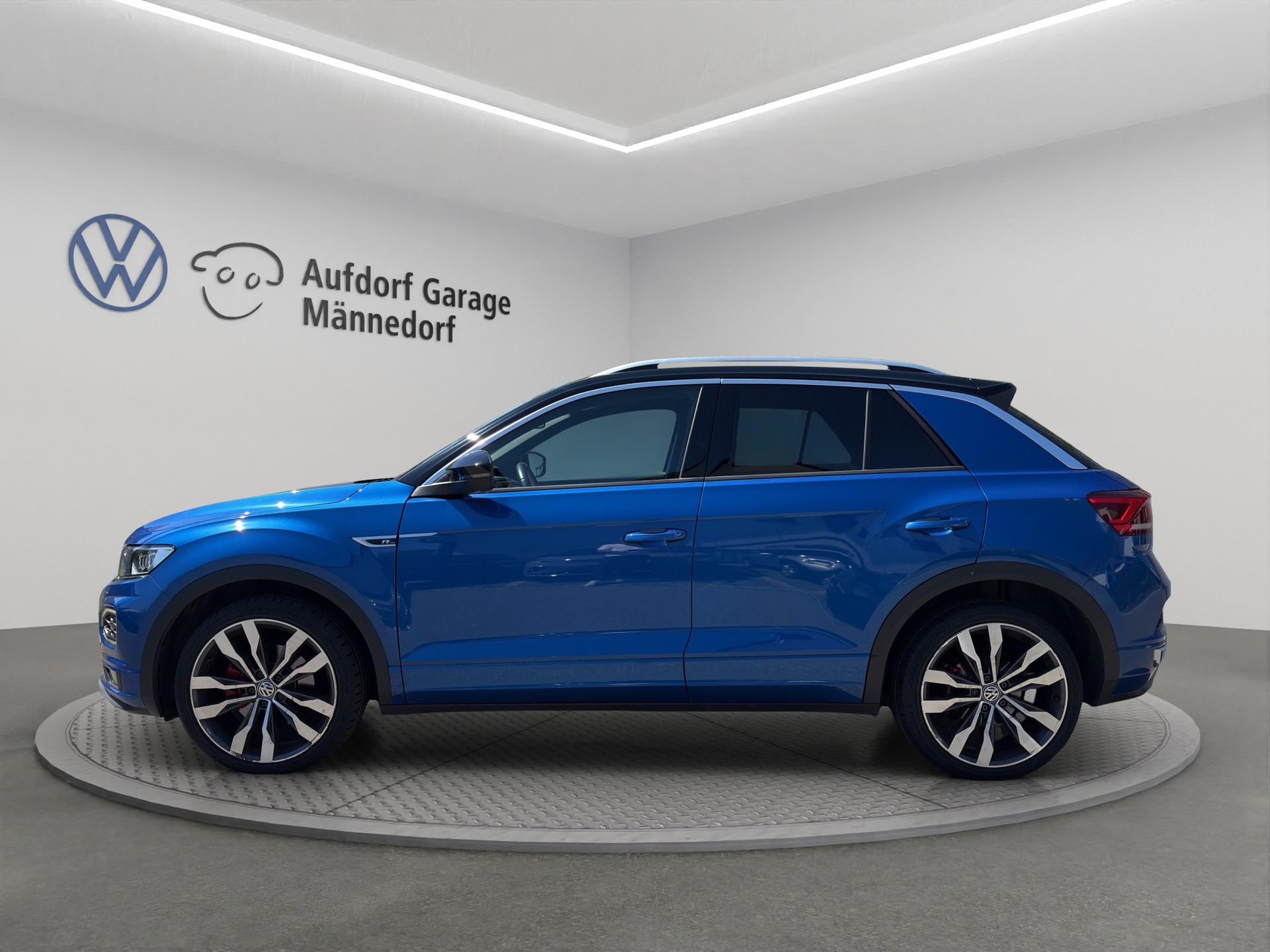 VW T-Roc 2.0 TSI Sport DSG 4Motion-image-2