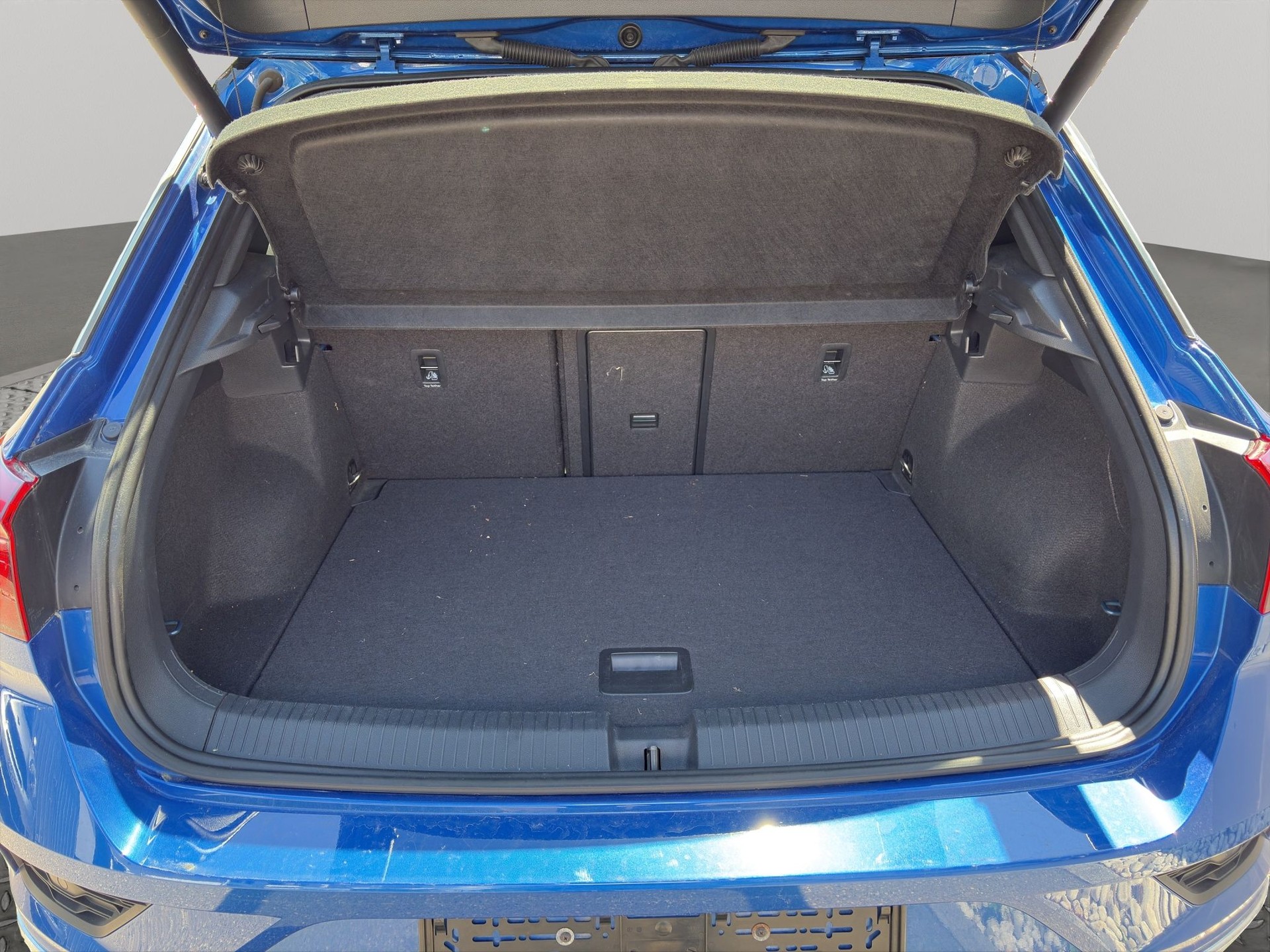 VW T-Roc 2.0 TSI Sport DSG 4Motion-image-10
