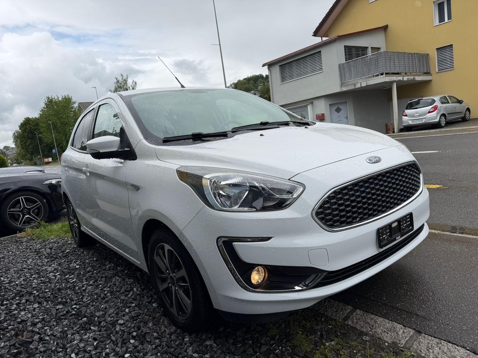 FORD KA+ 1.2 Ti-VCT Active-showroom-element-2