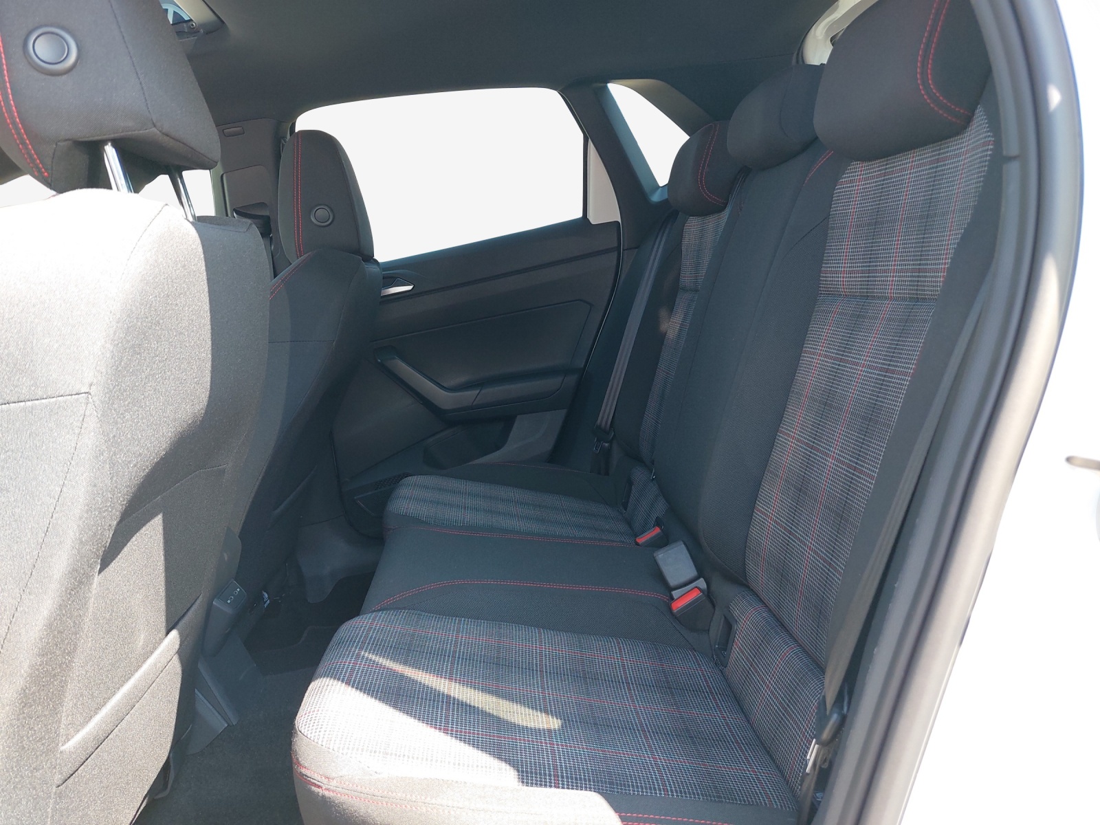 VW Polo 2.0 TSI GTI 75 Edition DSG-image-8