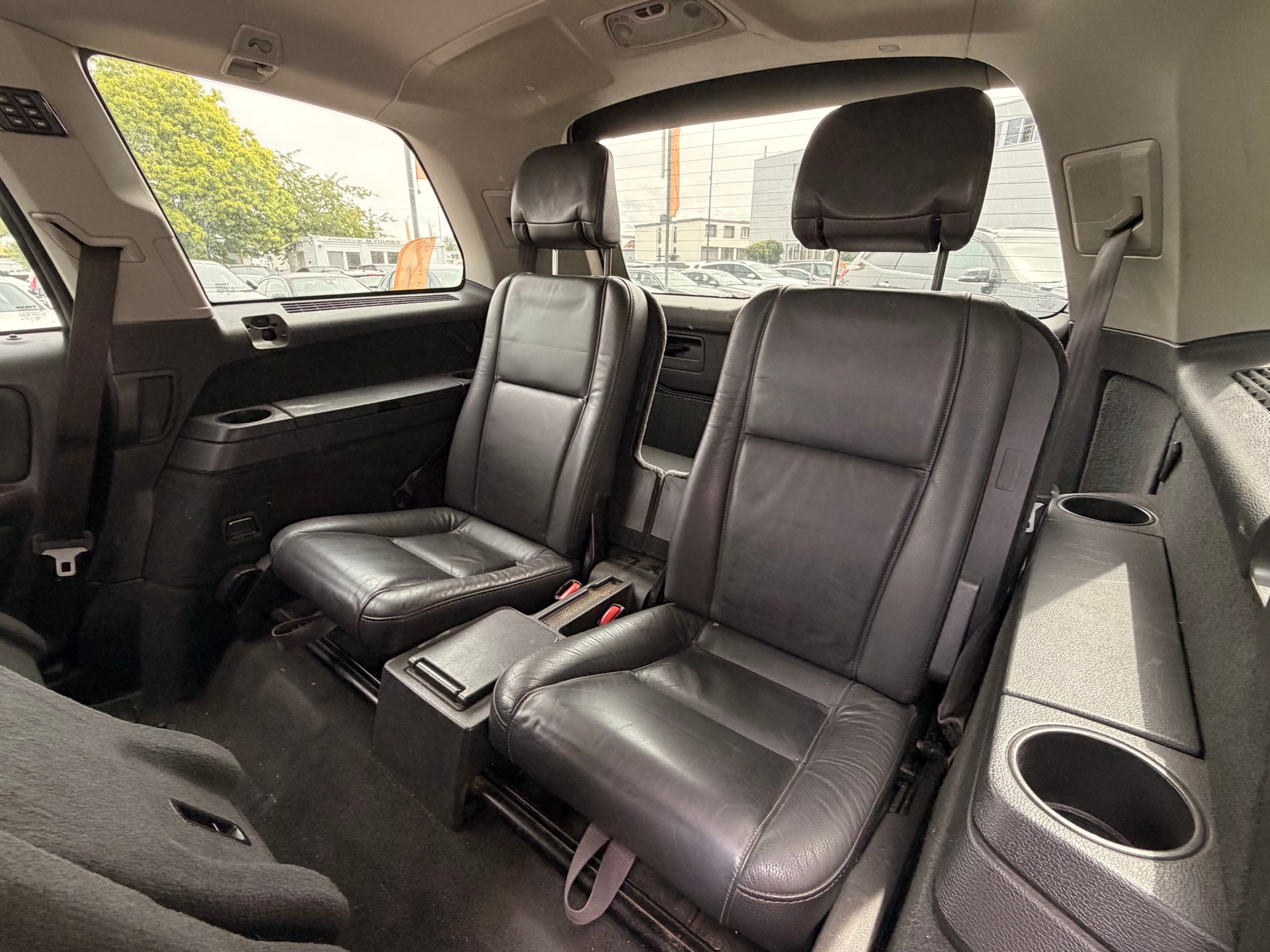 VOLVO XC90 2.5T AWD Momentum-image-9