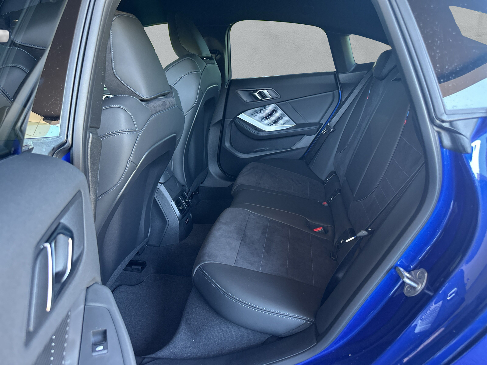 BMW 223 xDrive Gran Coupé 48V M Sport Steptronic-image-11