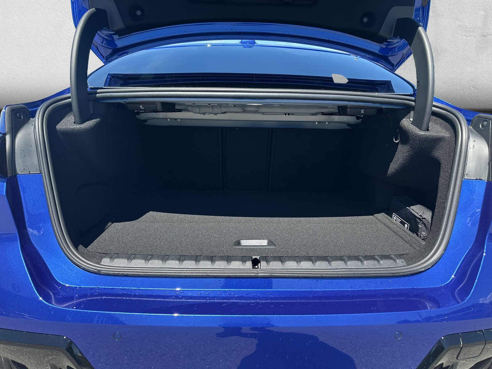 BMW 223 xDrive Gran Coupé 48V M Sport Steptronic-image-9