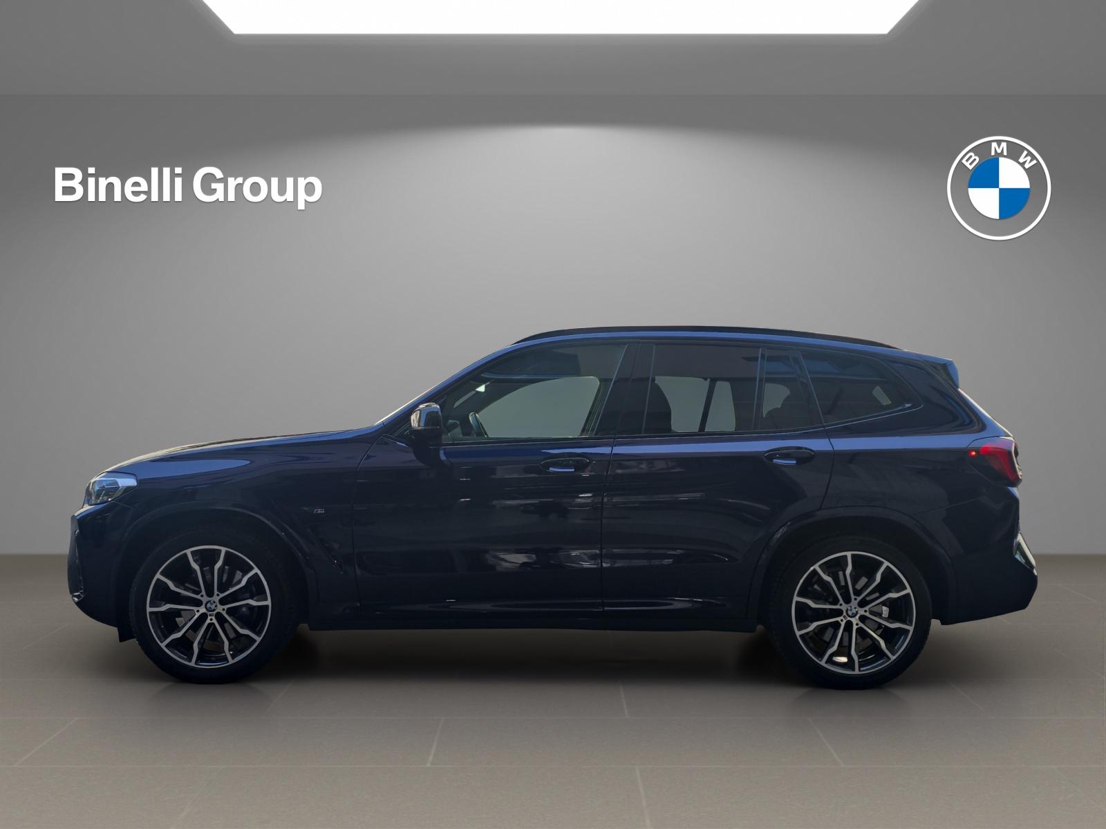 BMW X3 M40i-showroom-element-1