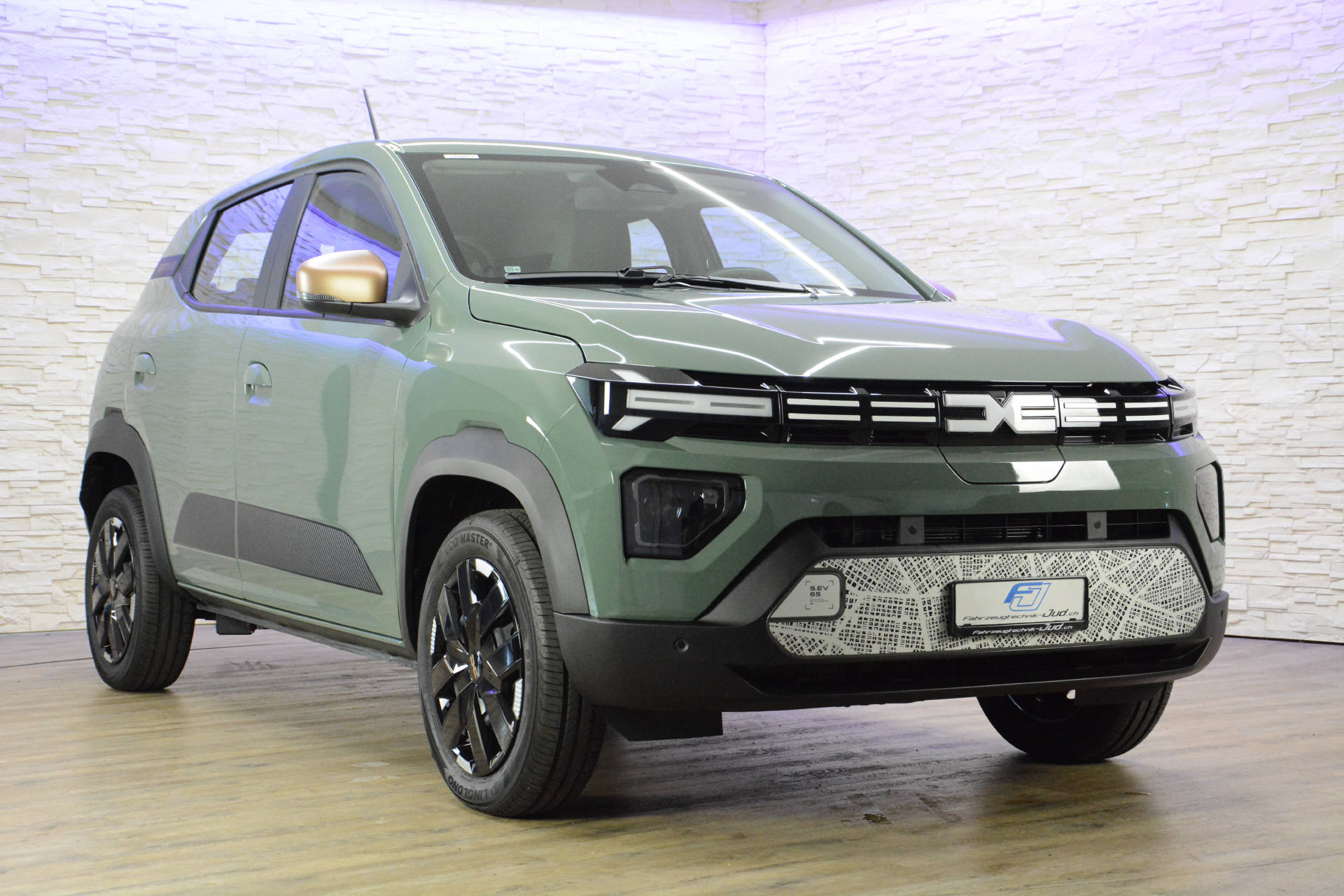 DACIA Spring Extreme *CCS-Ladeanschluss*-image-1