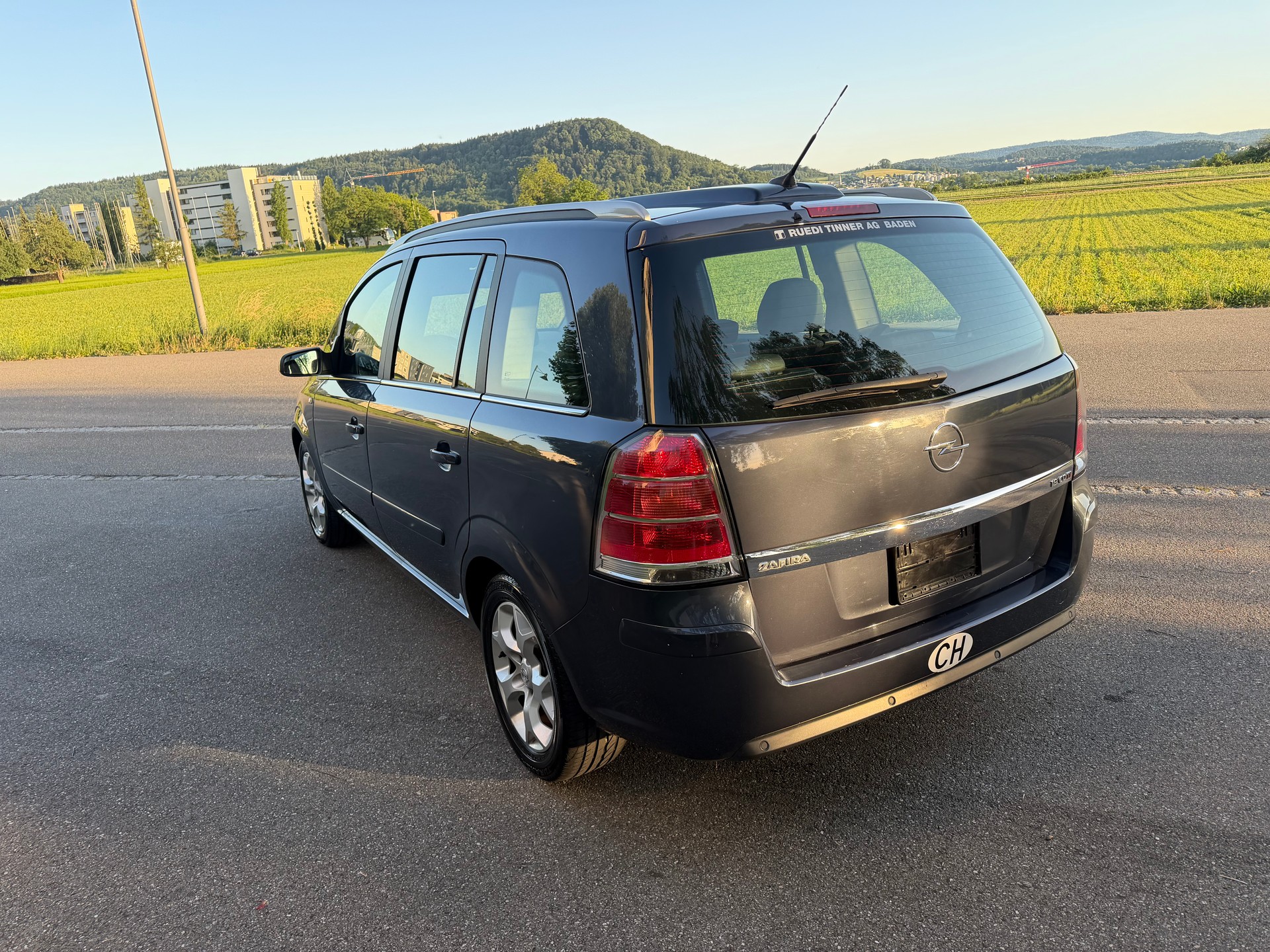 OPEL Zafira 1.9 CDTI Cosmo ***FRISCH AB MFK***-image-7