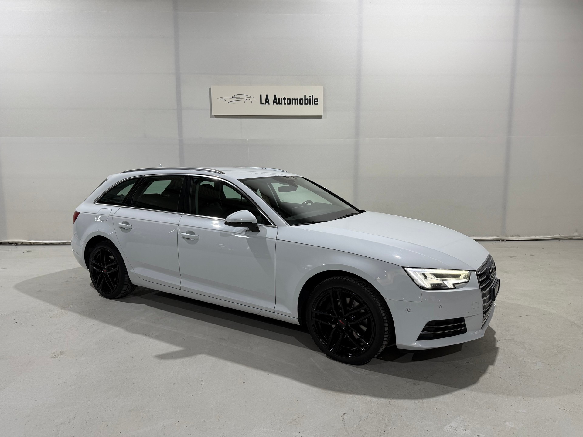 AUDI A4 Avant 1.4 TFSI Sport S-tronic-image-5