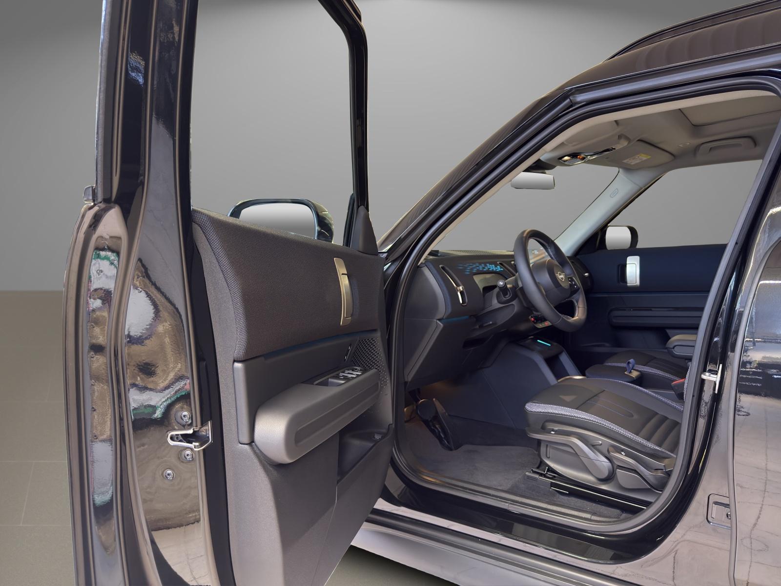 MINI Countryman E-image-10