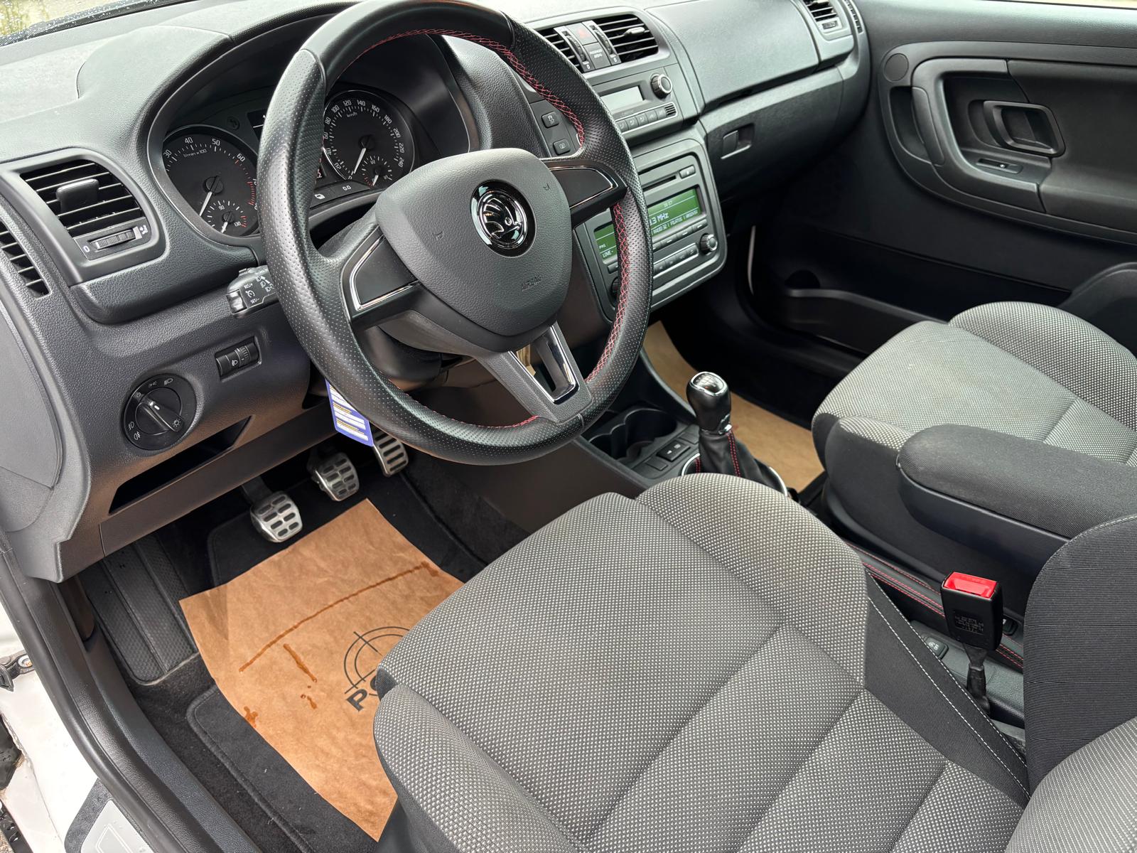 SKODA Fabia 1.2 TSI Monte Carlo-image-8
