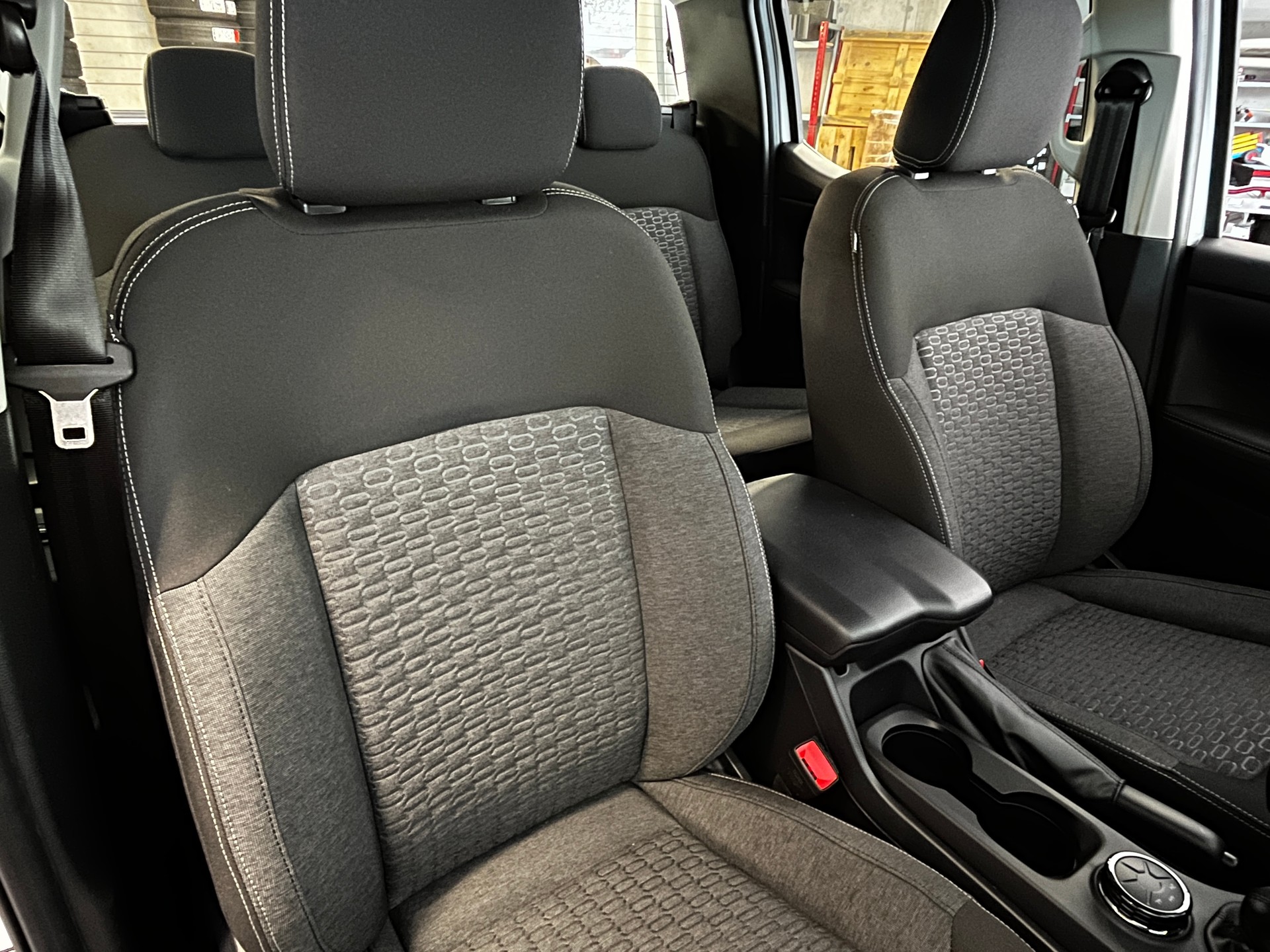 FORD Ranger XLT 2.0 Eco Blue 4x4-image-5