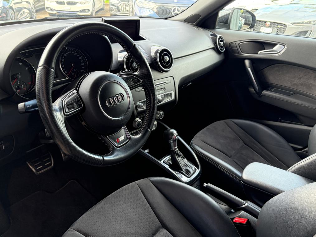 AUDI A1 Sportback 1.8 TFSI Sport S-tronic-image-3