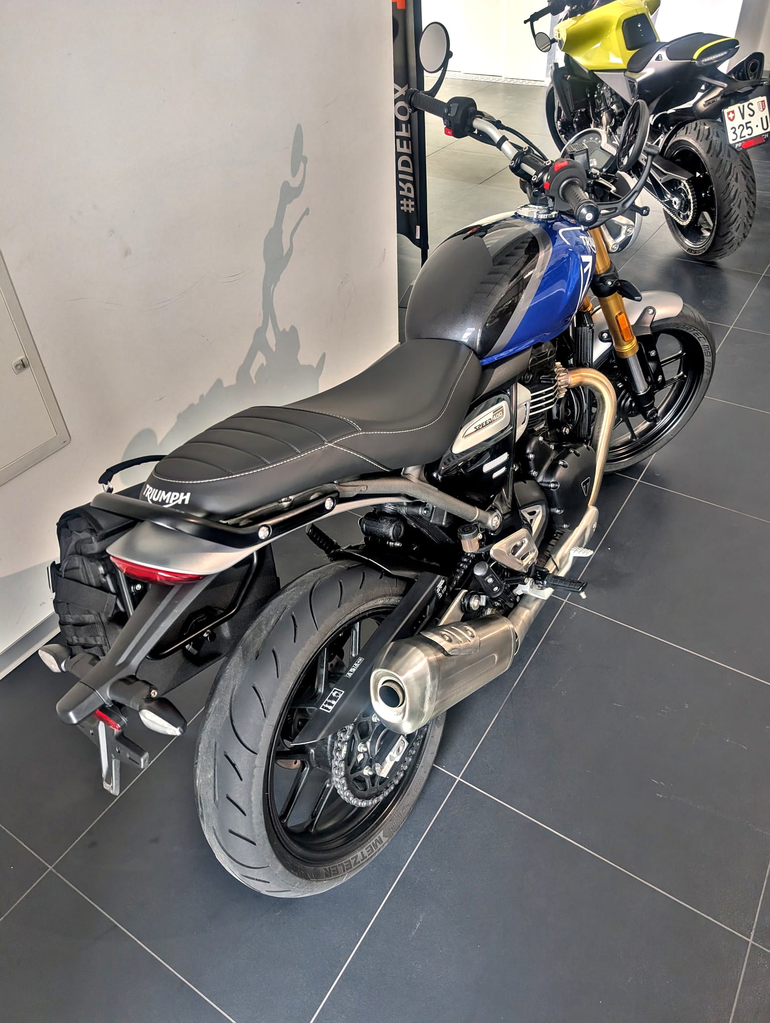 TRIUMPH Speed 400-image-3