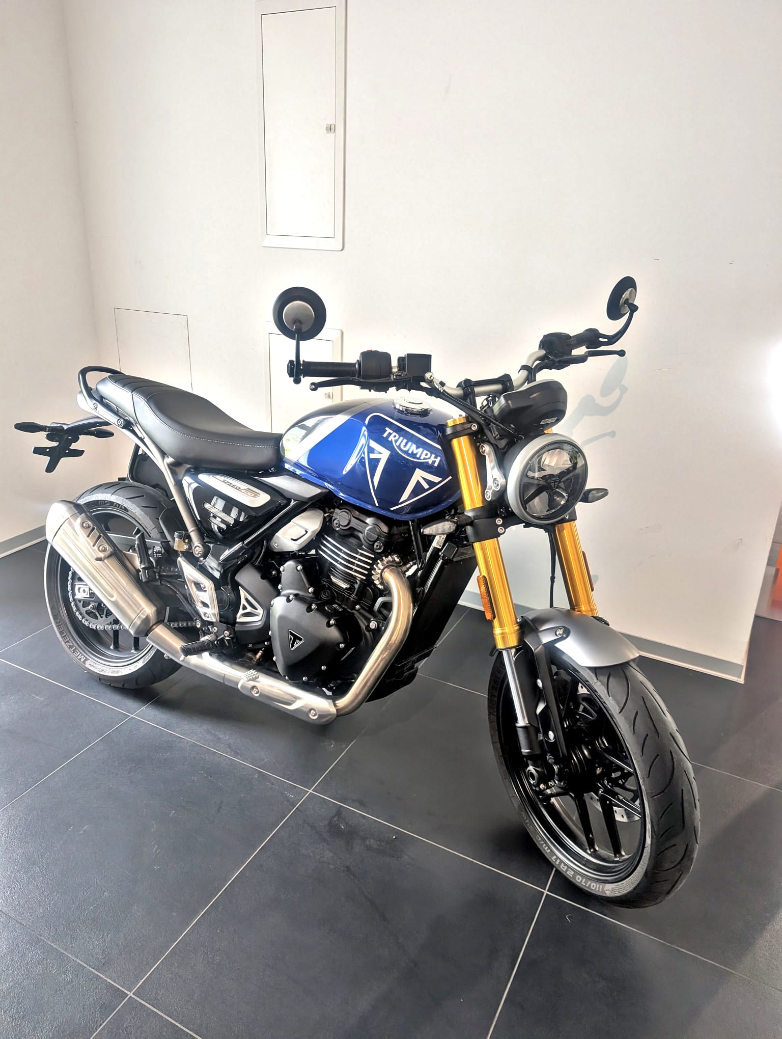 TRIUMPH Speed 400