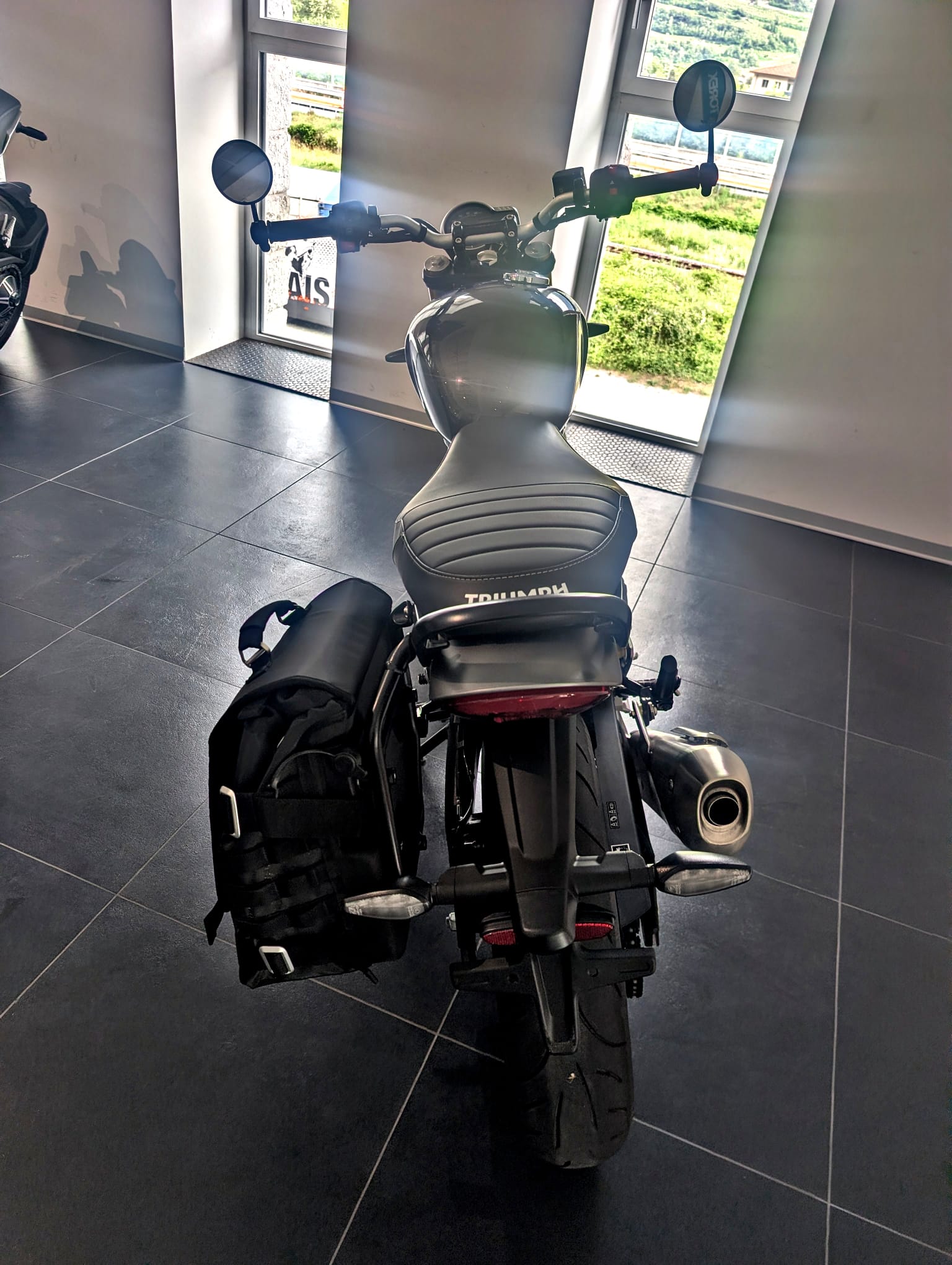 TRIUMPH Speed 400-image-5