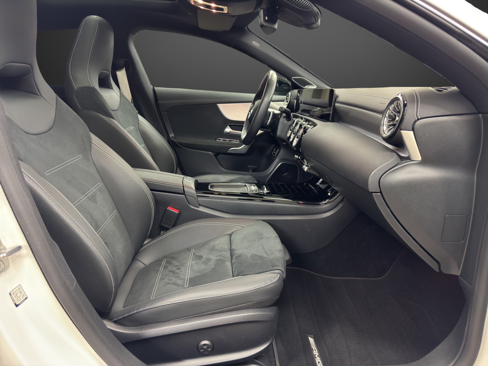 MERCEDES-BENZ CLA SB 250 8G-DCT 4M-image-11